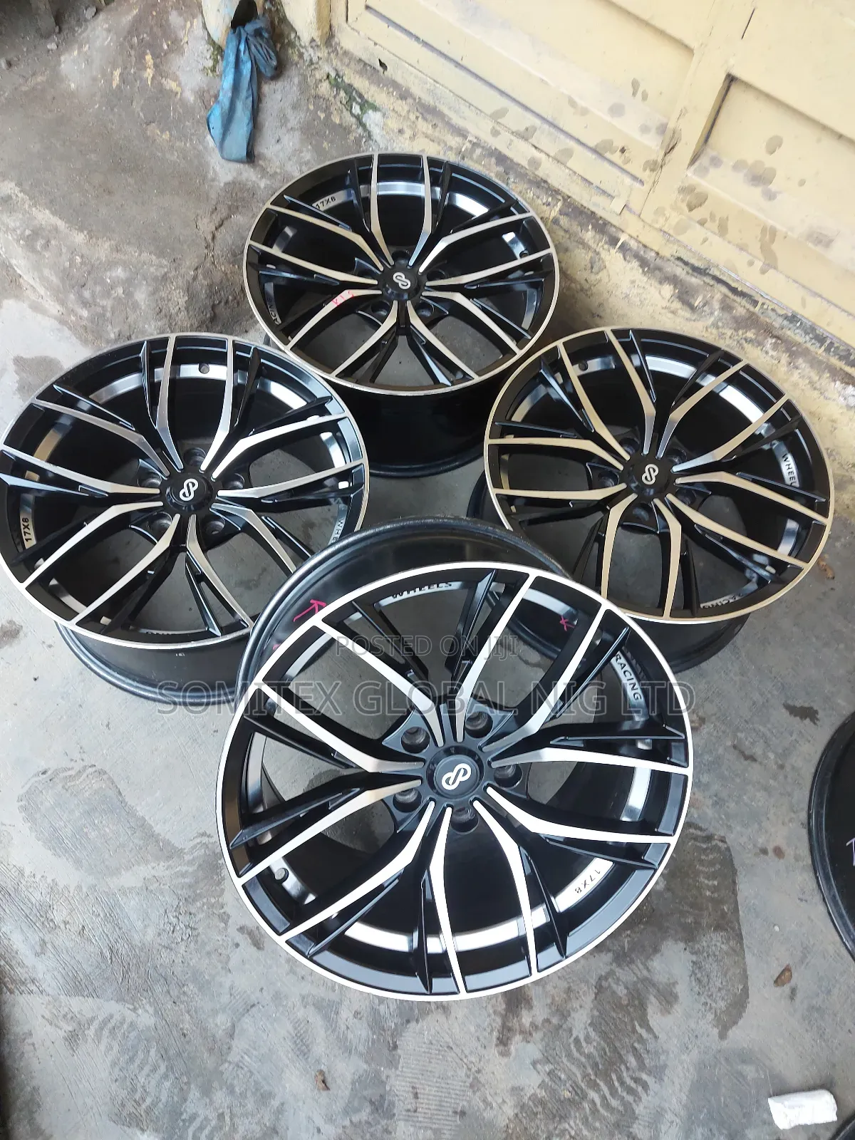 17rim for Lexus Cars !
