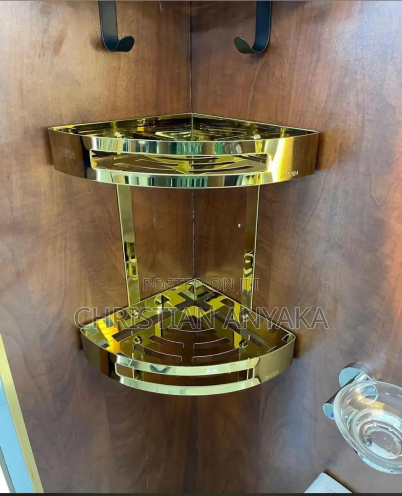 Bathroom Shelve