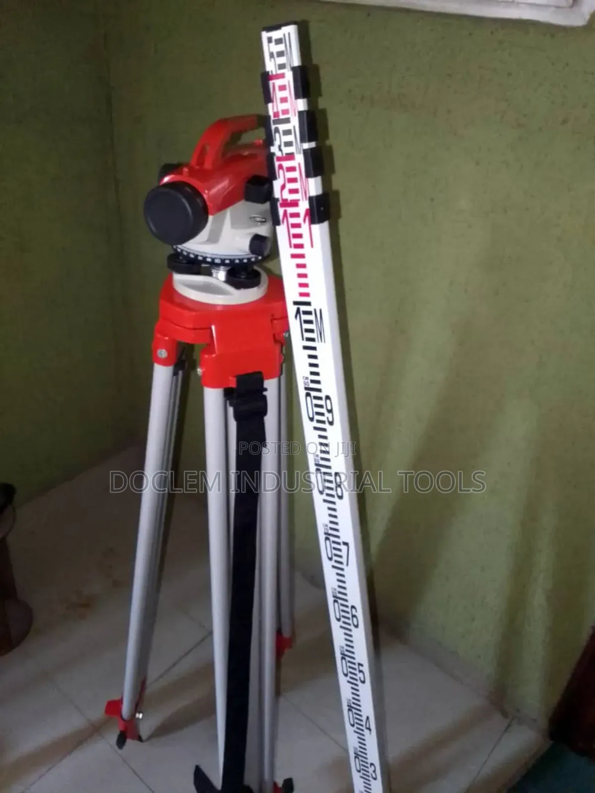 Saiway Auto Leveling Stand Instrument