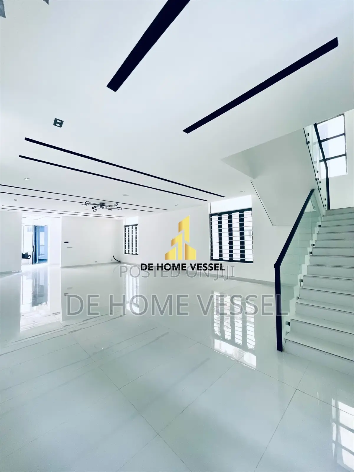 5bdrm Duplex in Lekki for sale