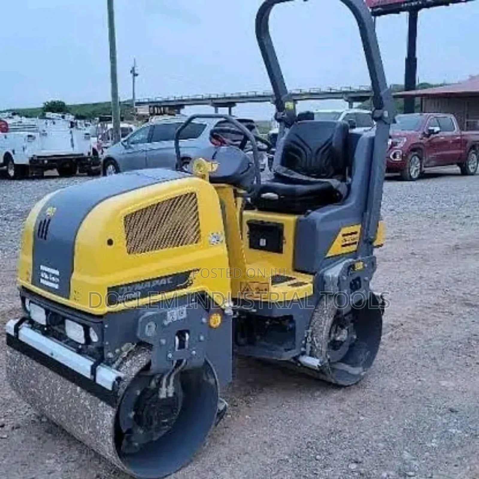 Mobile Vibration Roller Cr1000