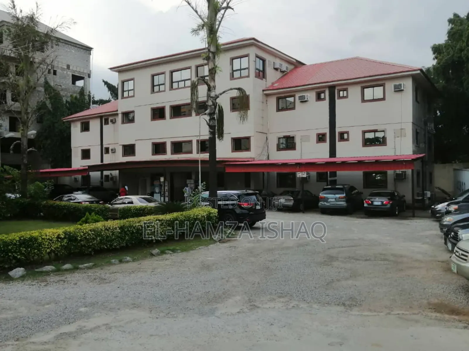 Furnished 20bdrm Block of Flats in Jabi for sale