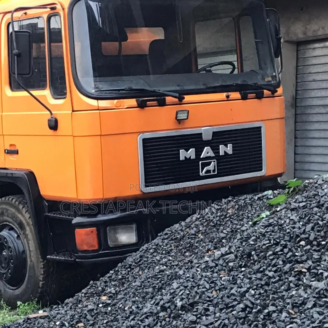 Man 2014 Orange