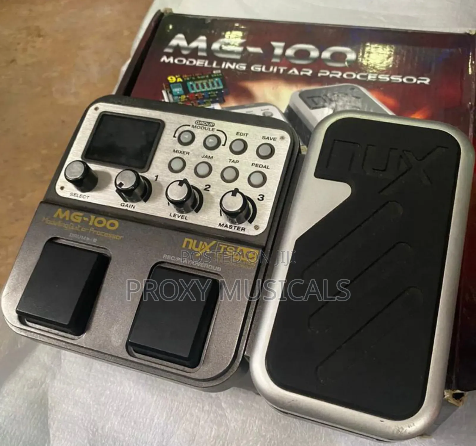 Nux Mg-100 Guitar Effect