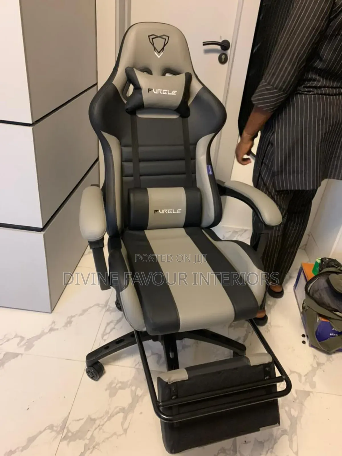Furgle Pro Ergonomic Racing-Style Gaming Chair- 1 Piece