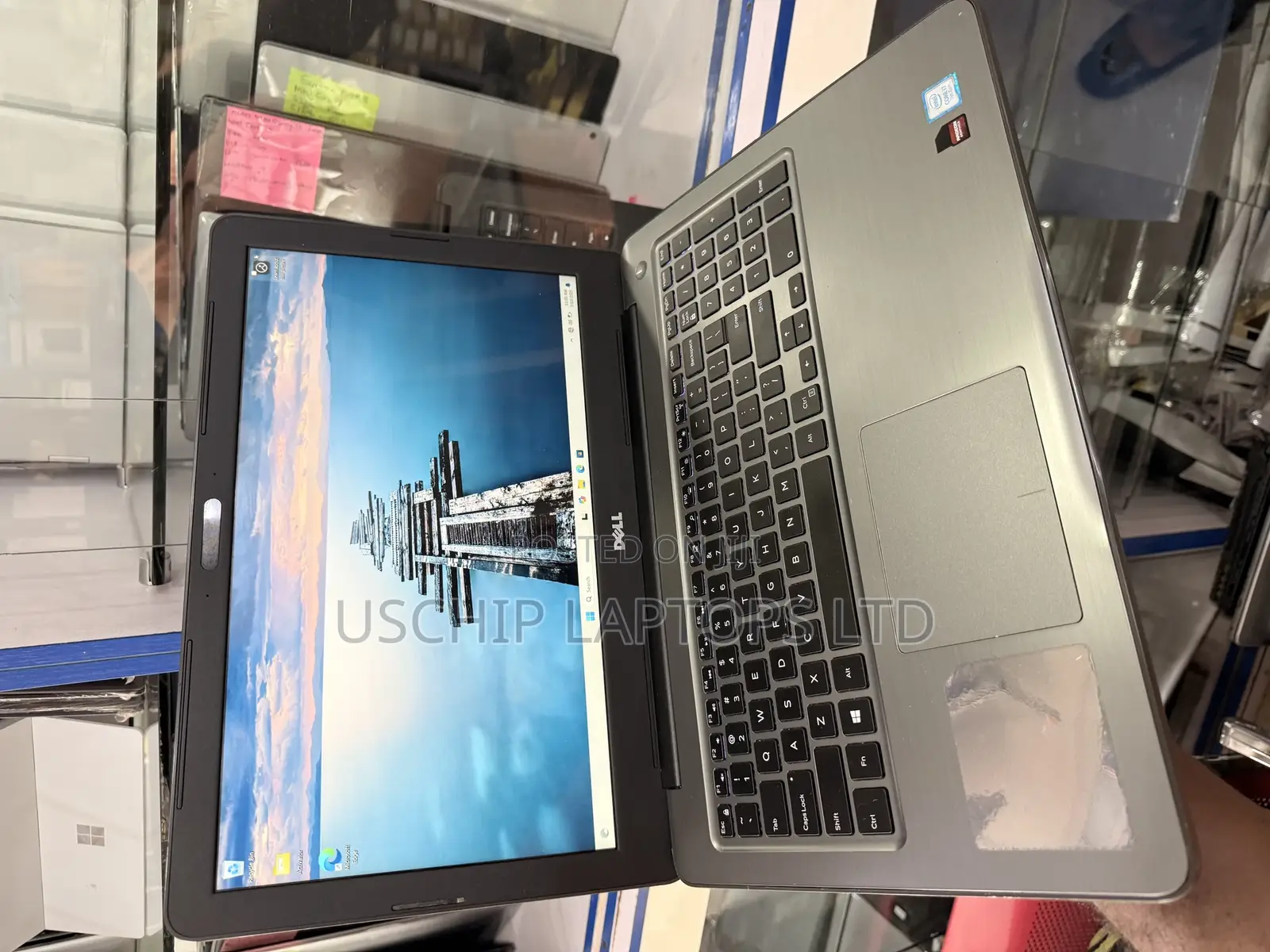 Laptop Dell Inspiron 15 5567 8GB Intel Core I7 HDD 500GB