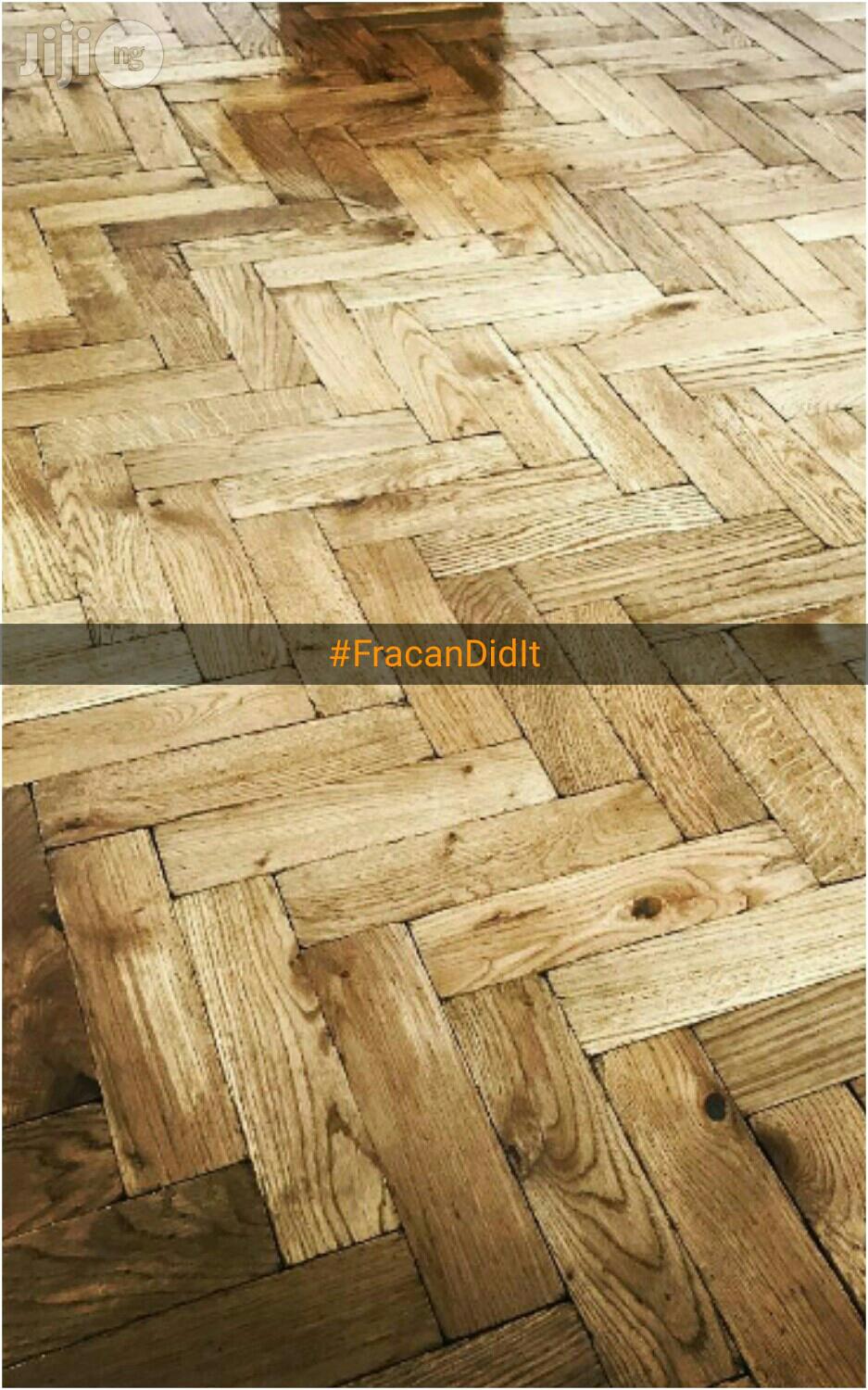 Water Friendly Vinyl Wood Like Flooring.