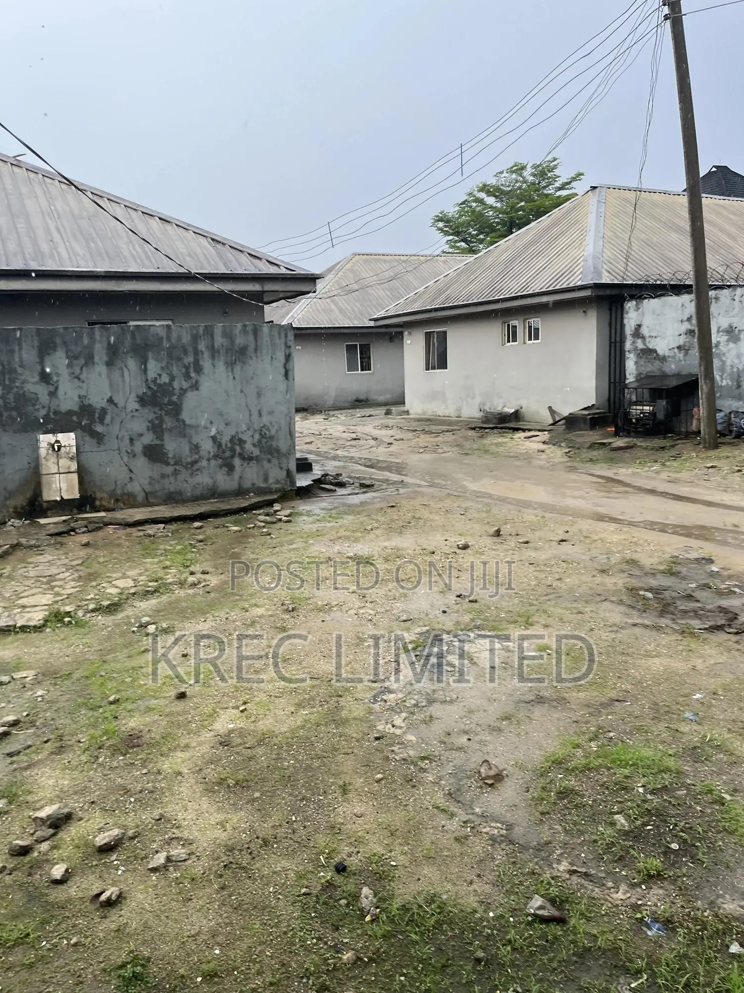 2bdrm Block of Flats in 10Units @Nkpolu, Rumuahalu for sale