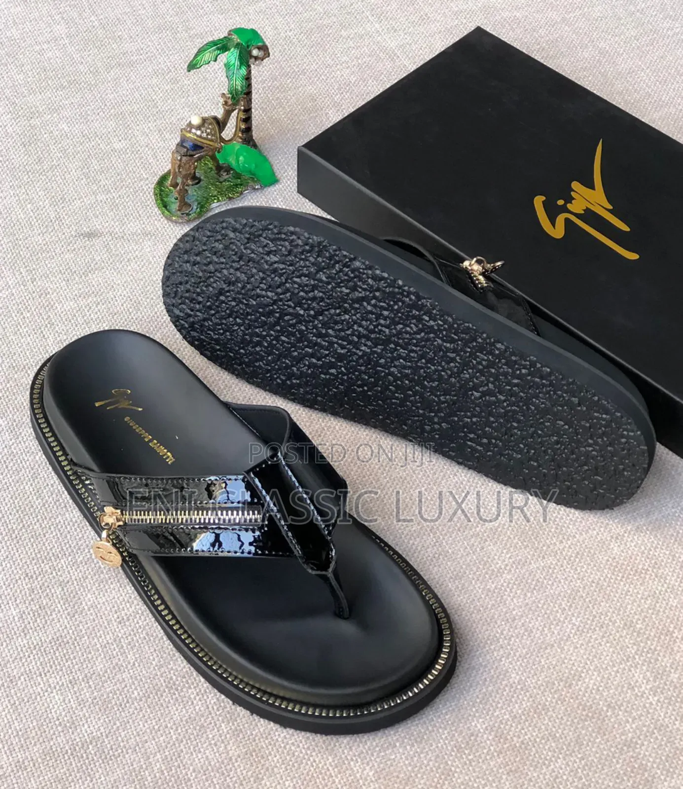 Pure Quality Luxury Men's Slippers Robert Cavalli