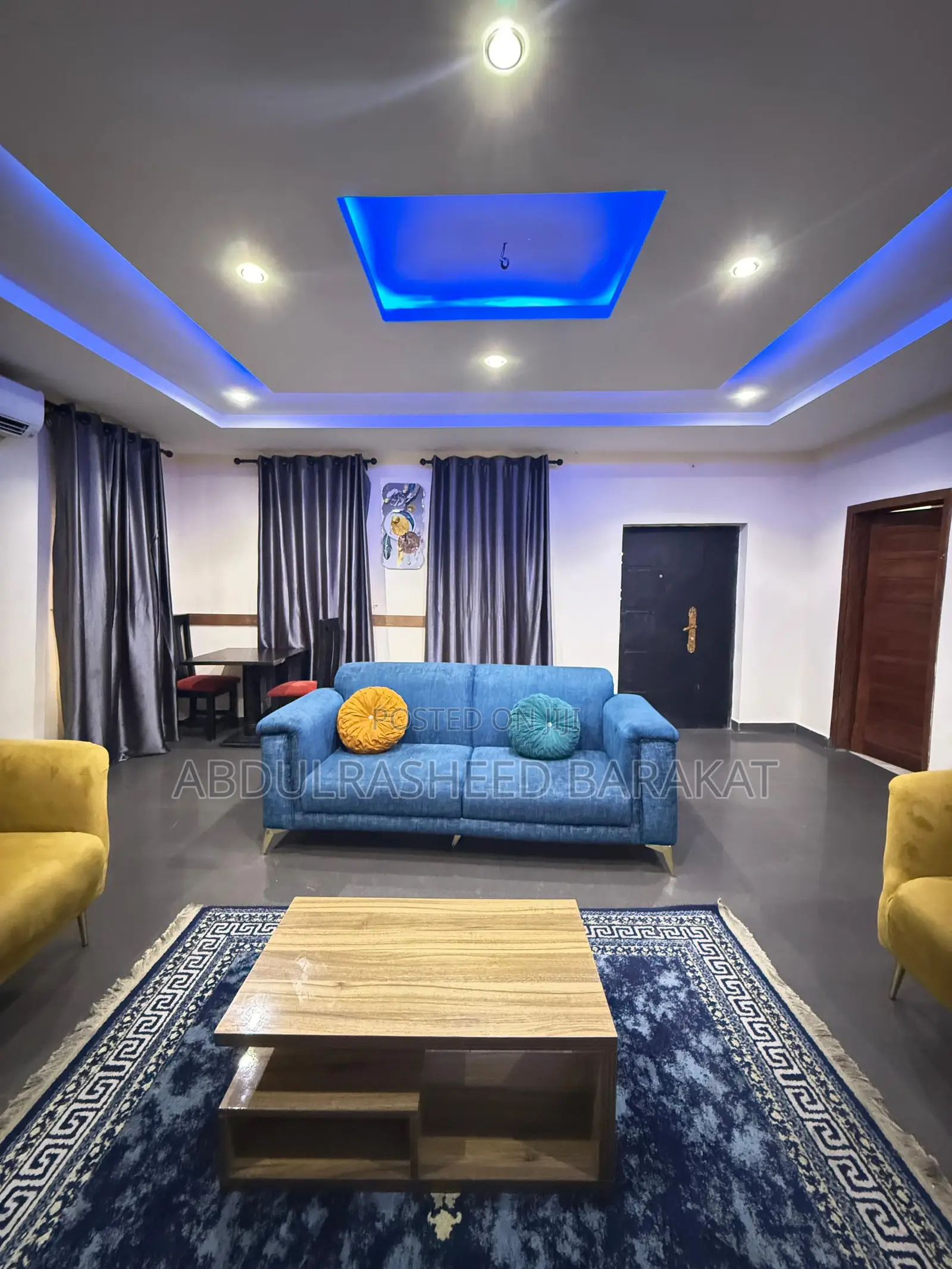 Luxury Threee Bedroom Apartment