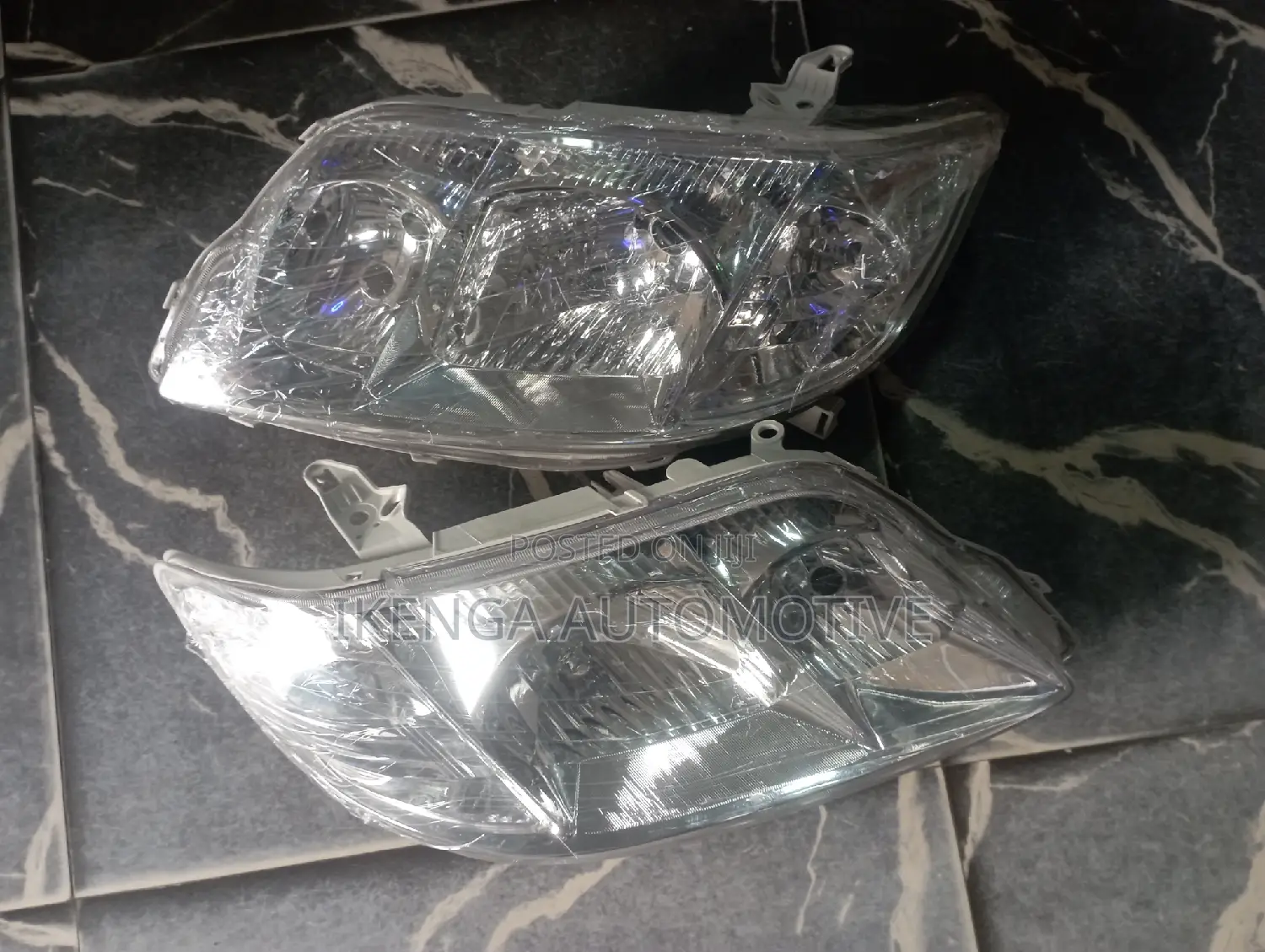 Headlight Toyota Corolla Bank Model 2005
