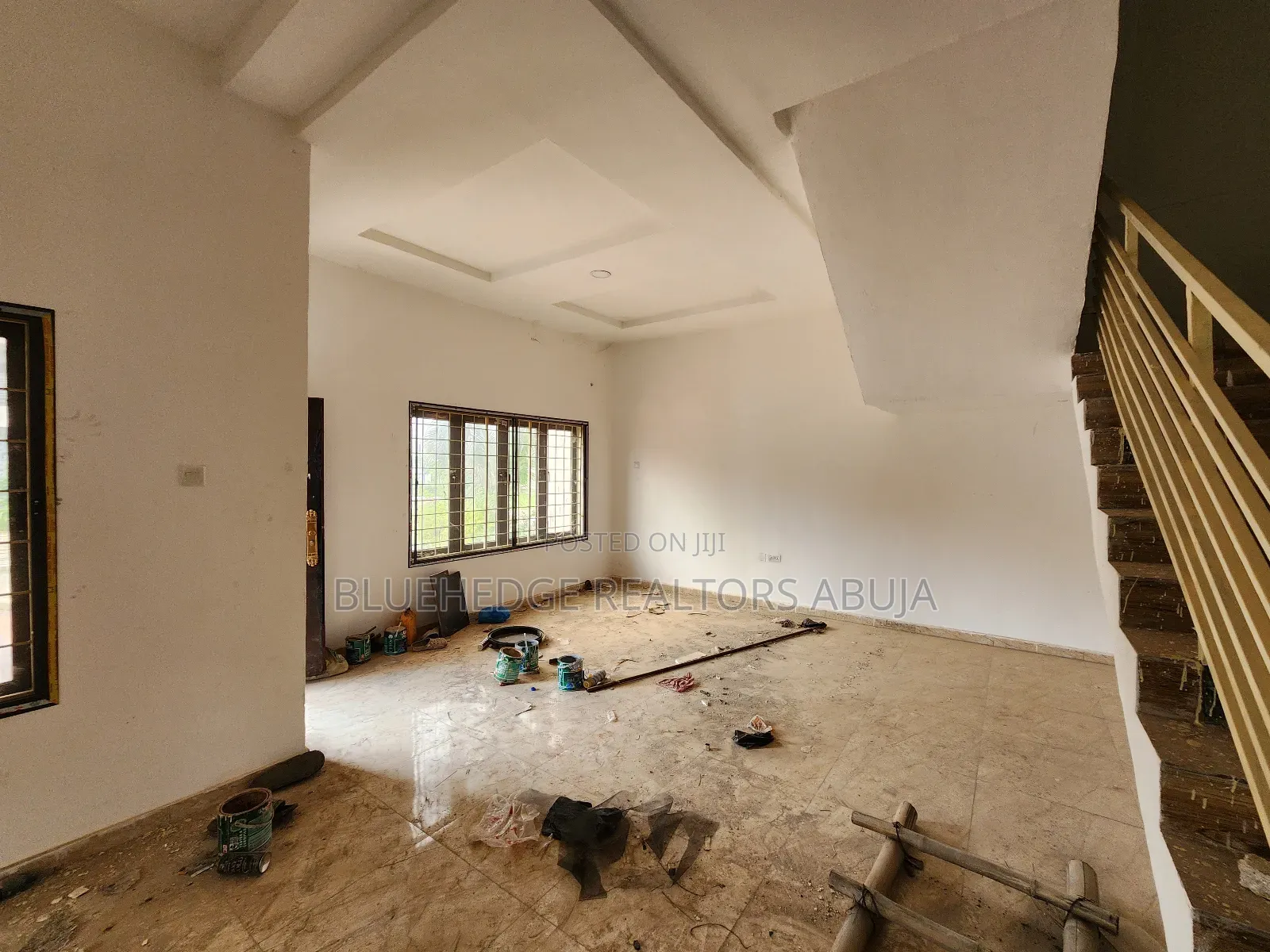 4bdrm Duplex in Karsana for sale