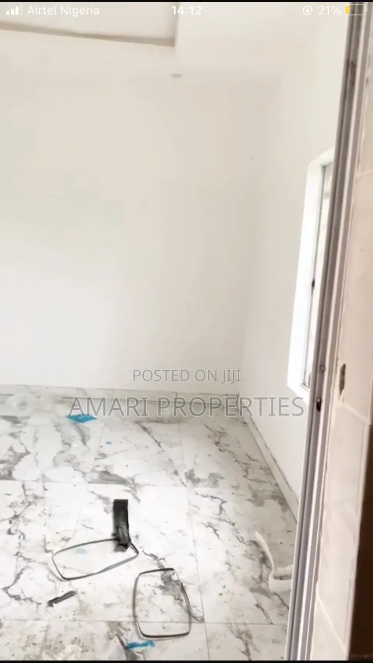 1bdrm Bedsitter in Majek, Ajah for rent
