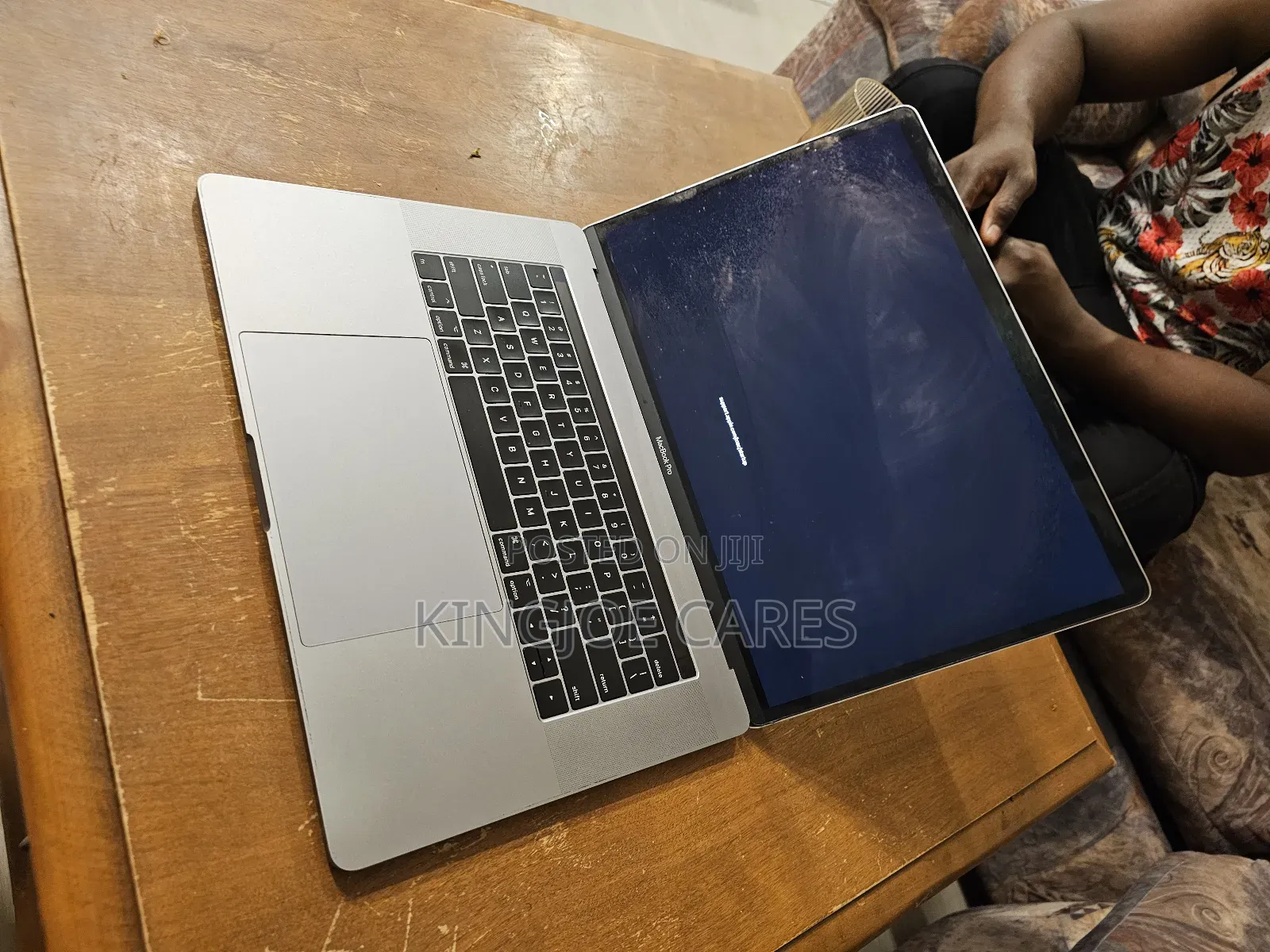 Laptop Apple MacBook Pro 2017 16GB Intel Core i7 SSD 512GB