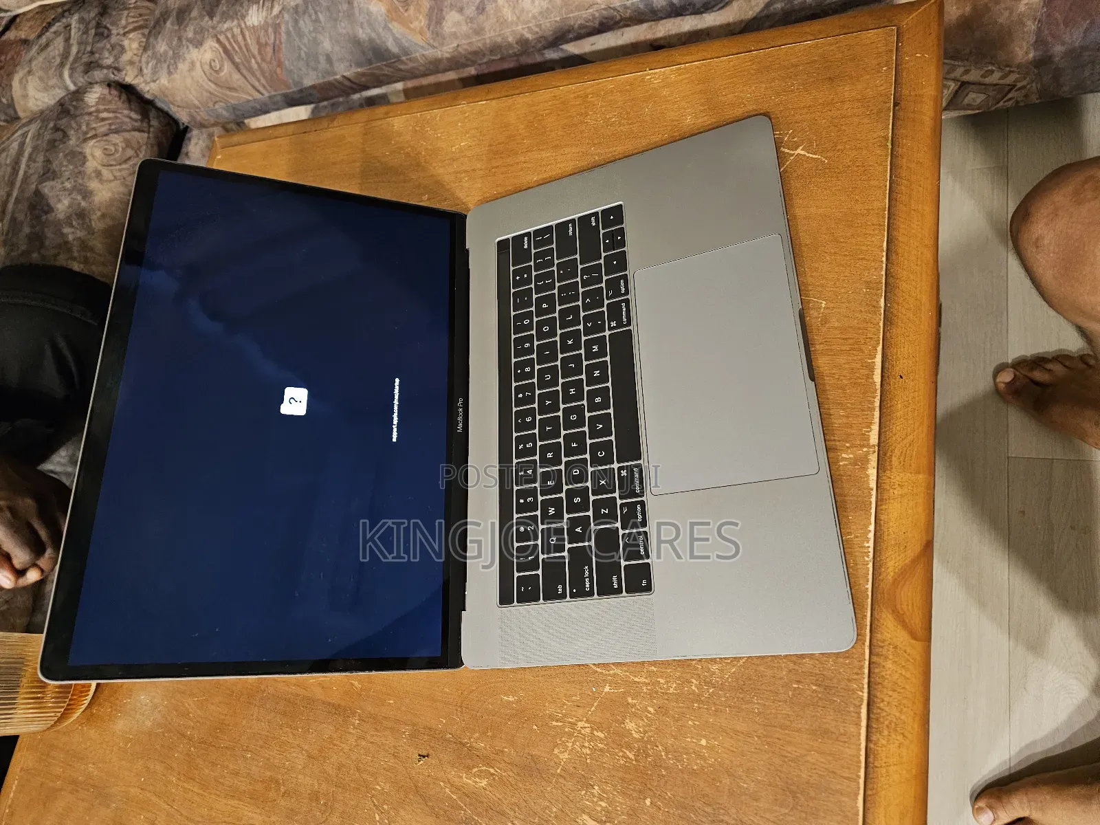 Laptop Apple MacBook Pro 2017 16GB Intel Core i7 SSD 512GB