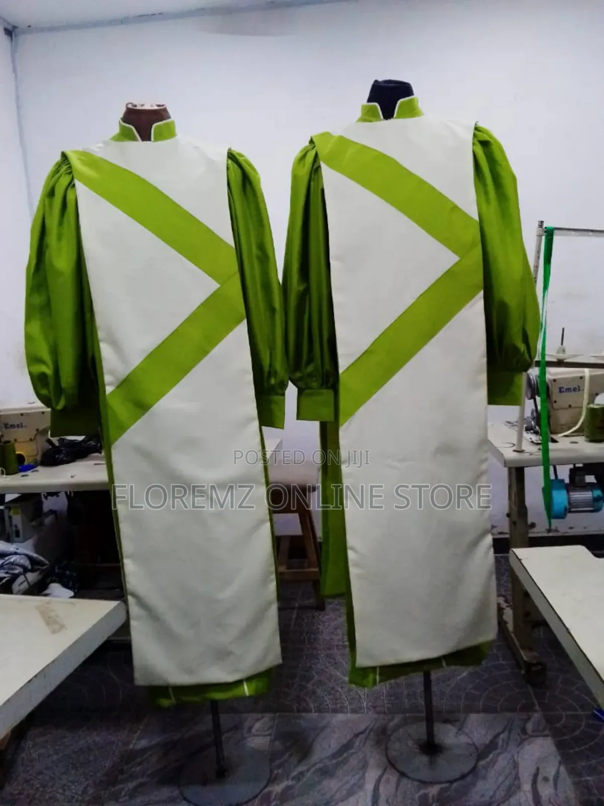Lemon / Cream White Choir Robes Bulk Rental