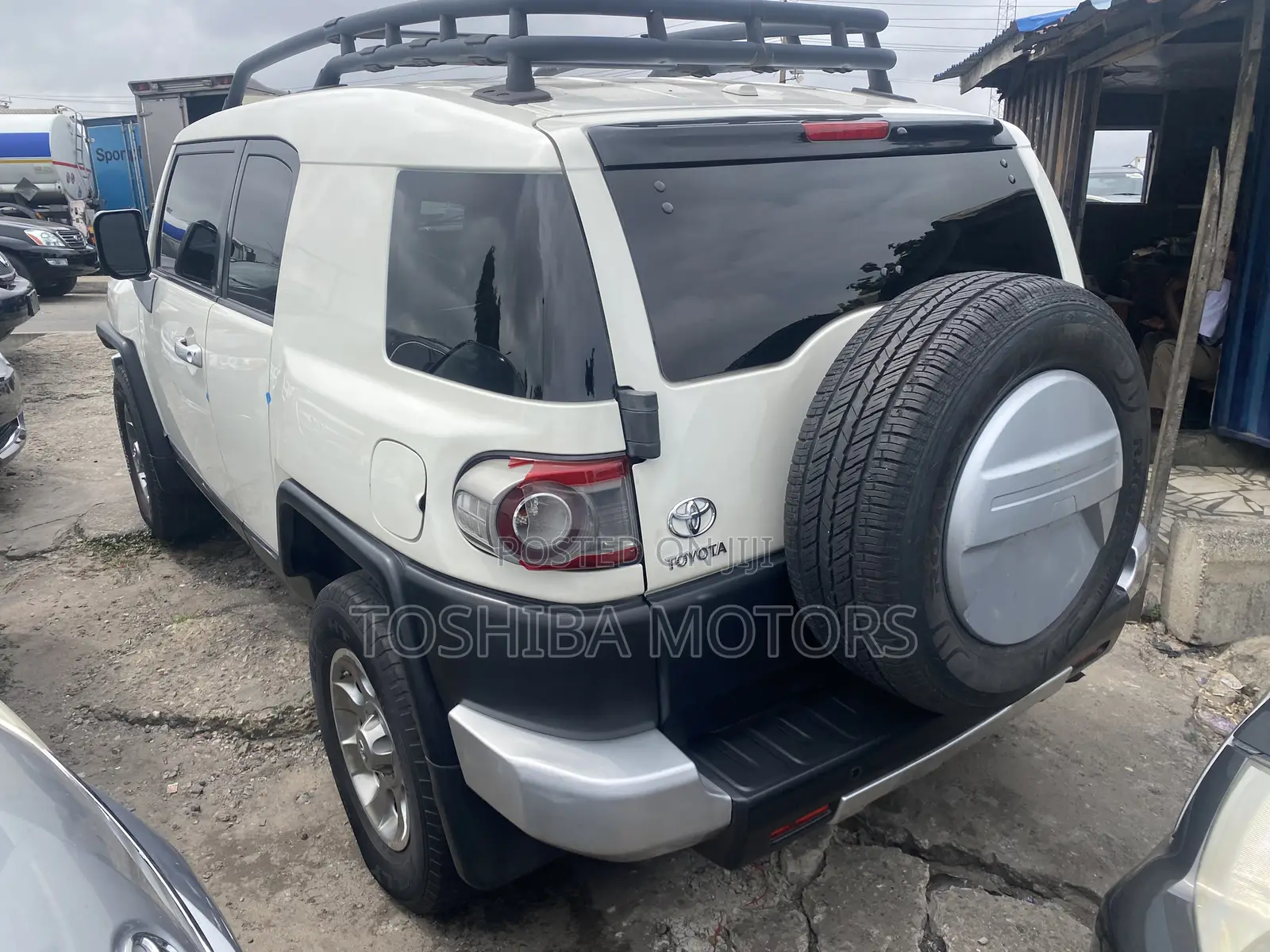 Toyota FJ Cruiser 4x4 Automatic 2009 White