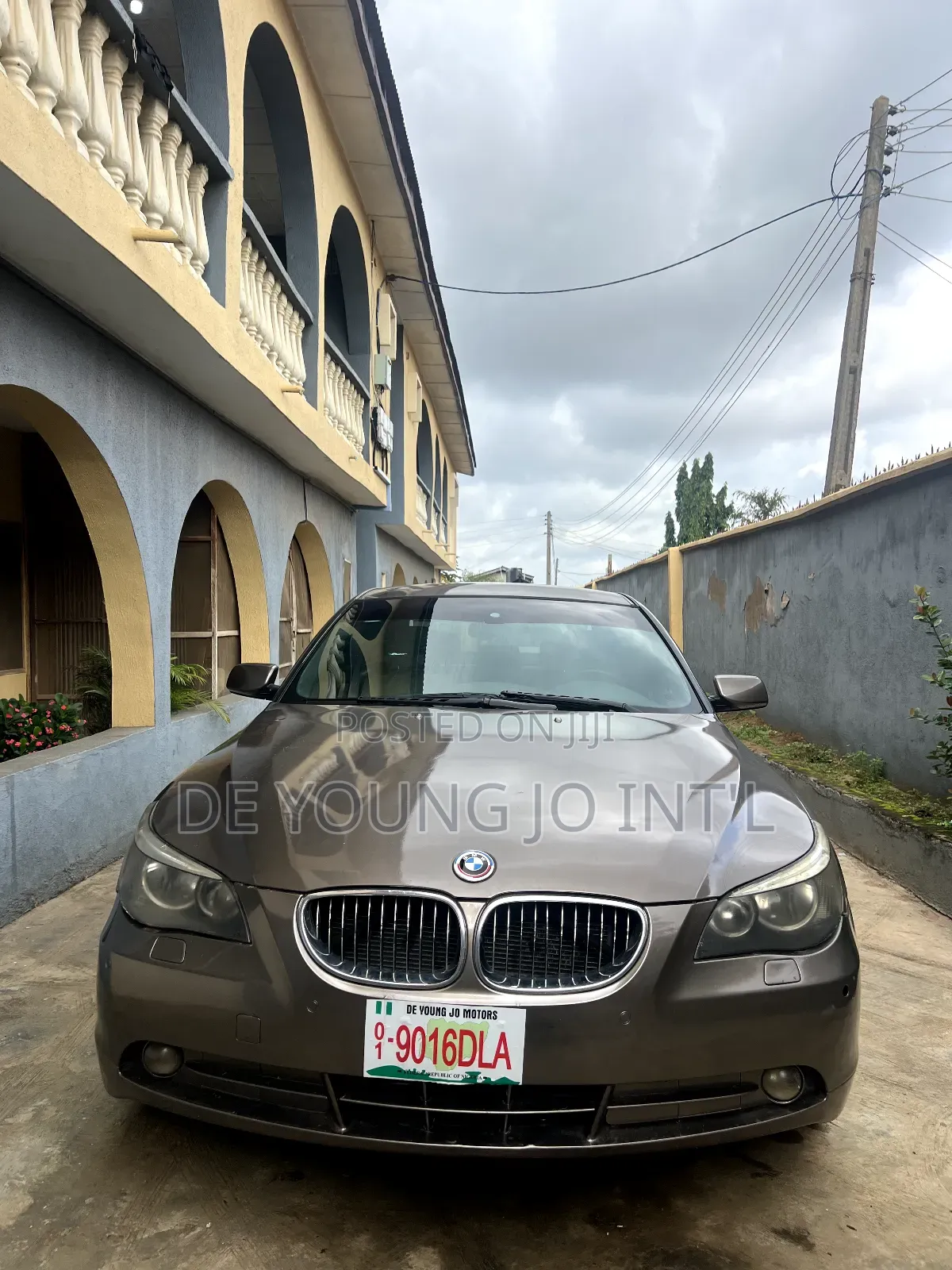 BMW 5 Series 2012 Gray