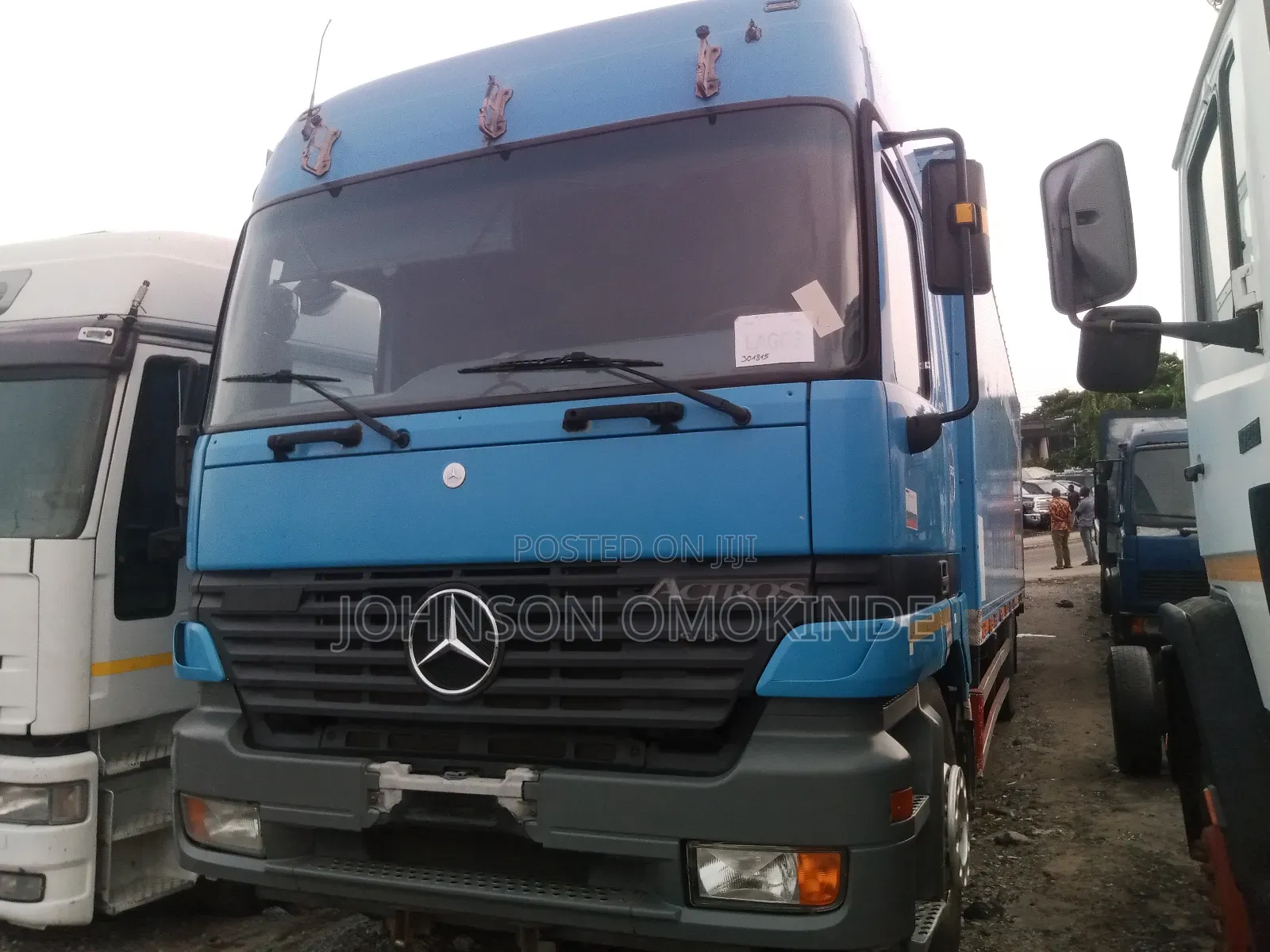 Mercedes Actros Container Body.
