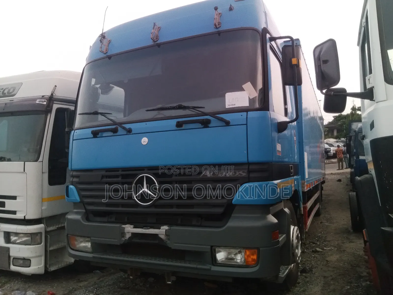 Mercedes Actros Container Body.