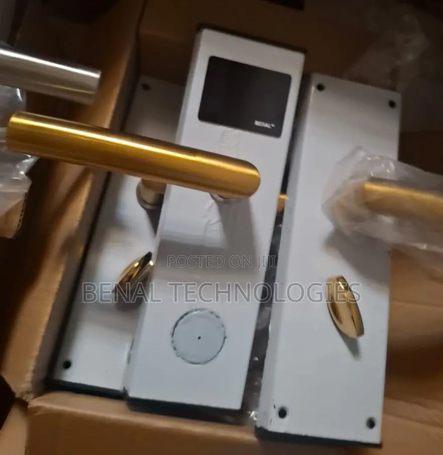 Hotel Card + Smart Lock = Frictionless Stay