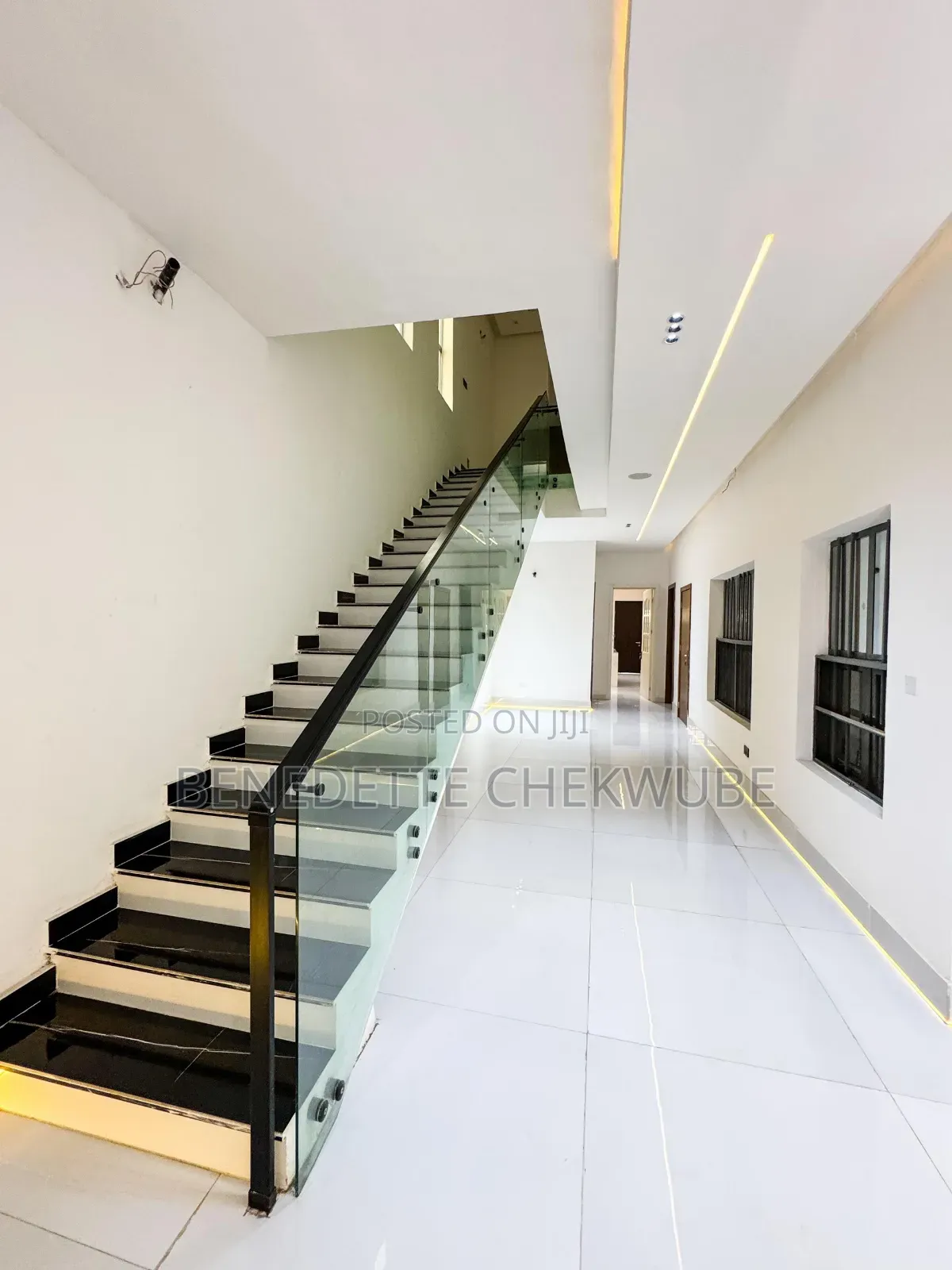 4bdrm Duplex in Palm View, Lekki for sale