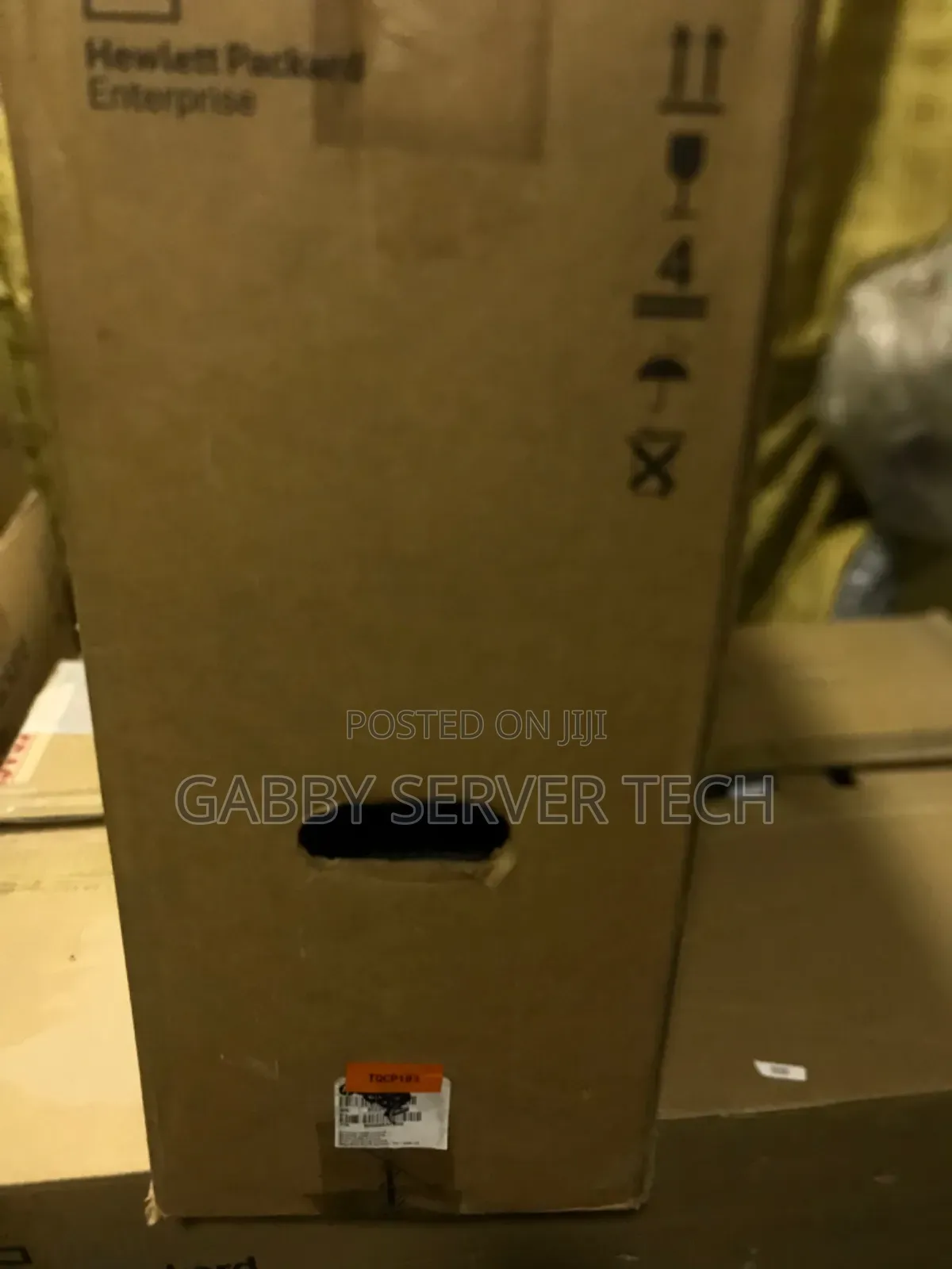 New Server HP ProLiant DL 8GB Intel Xeon HDD+SSD 1T