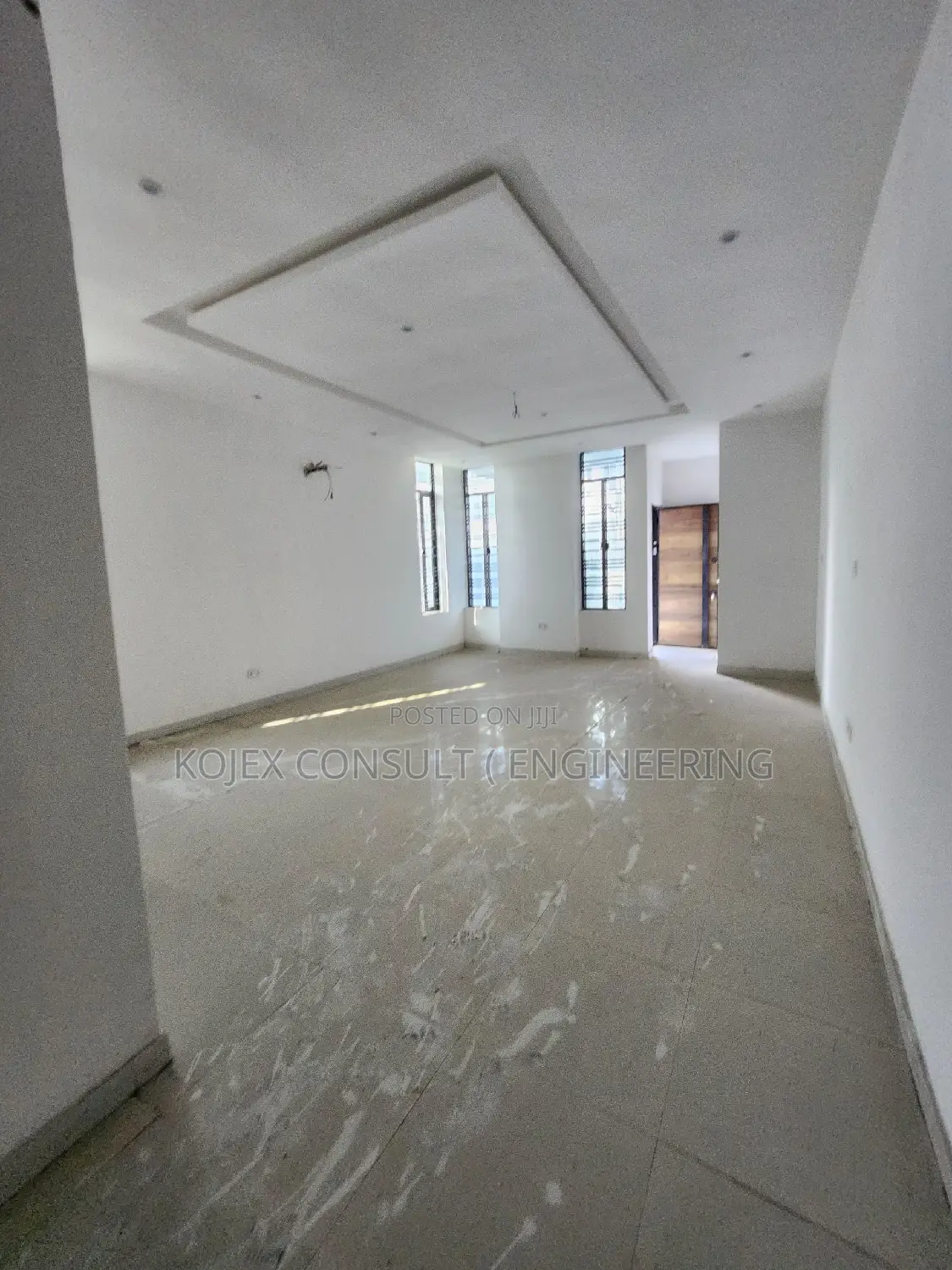 4bdrm Duplex in Chevron for rent