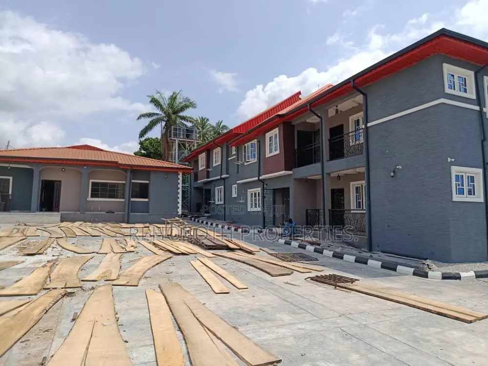 3bdrm Apartment in Idi Ishin, Ibadan for rent