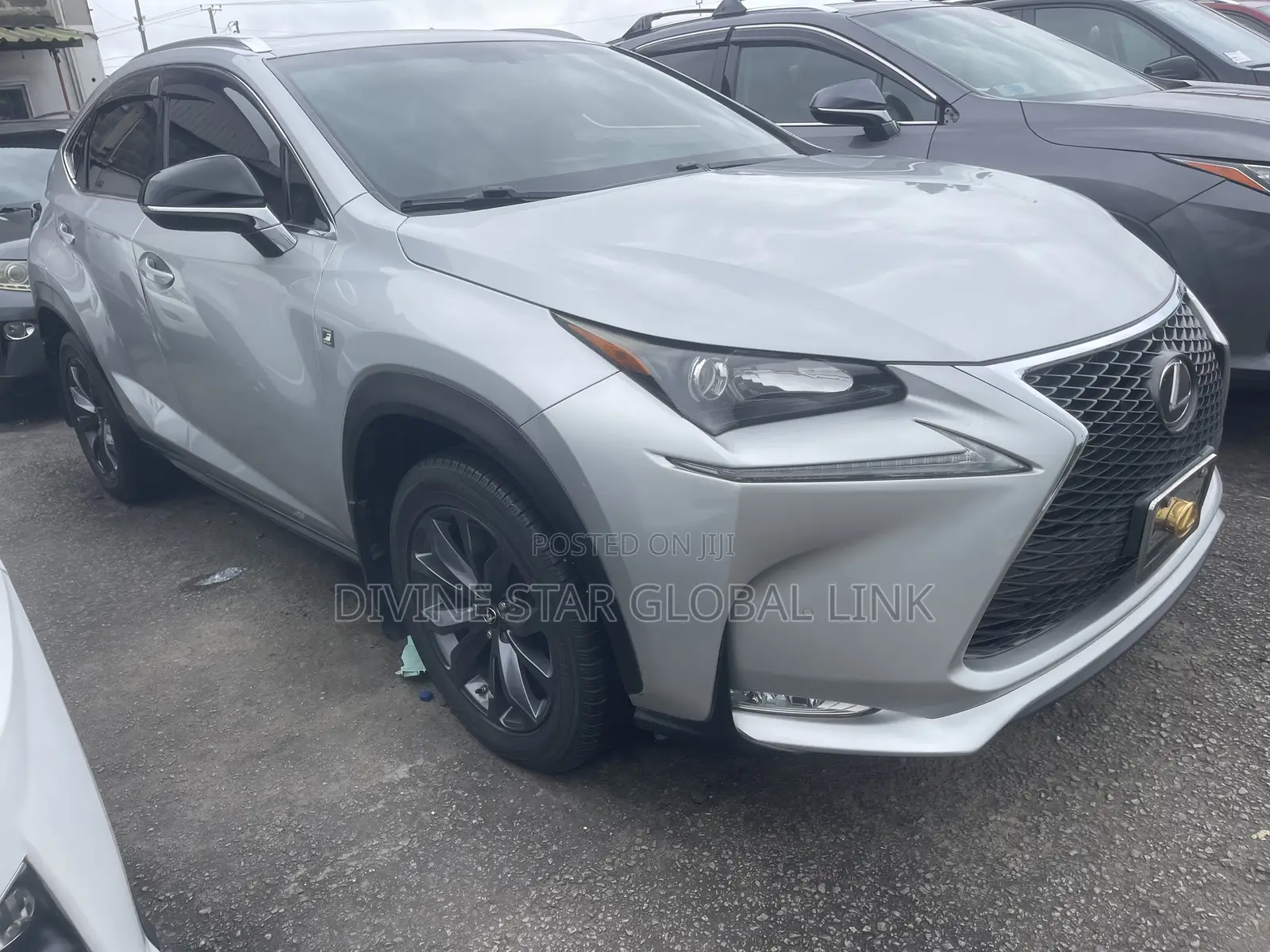 Lexus NX 200t FWD 2017 Silver