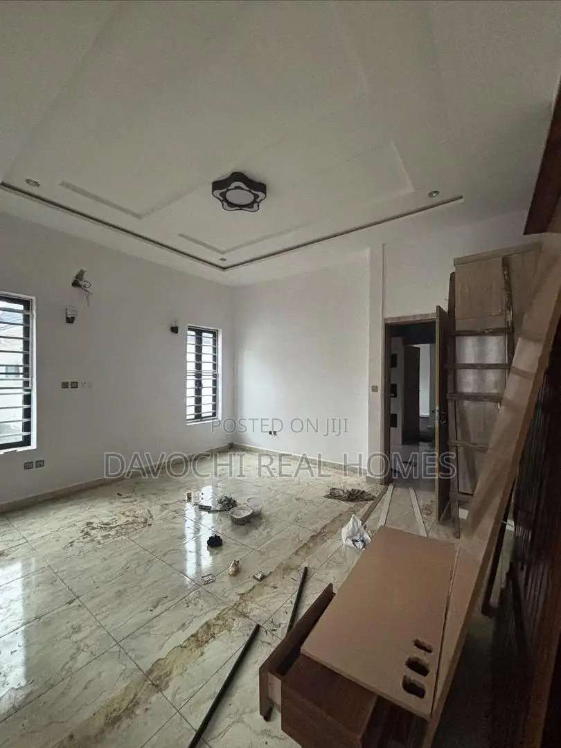 4bdrm Duplex in Orchid Road, Lekki Phase 2 for rent