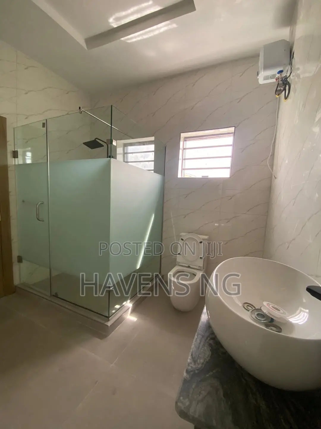 4bdrm Duplex in Lekki Phase 2 for sale