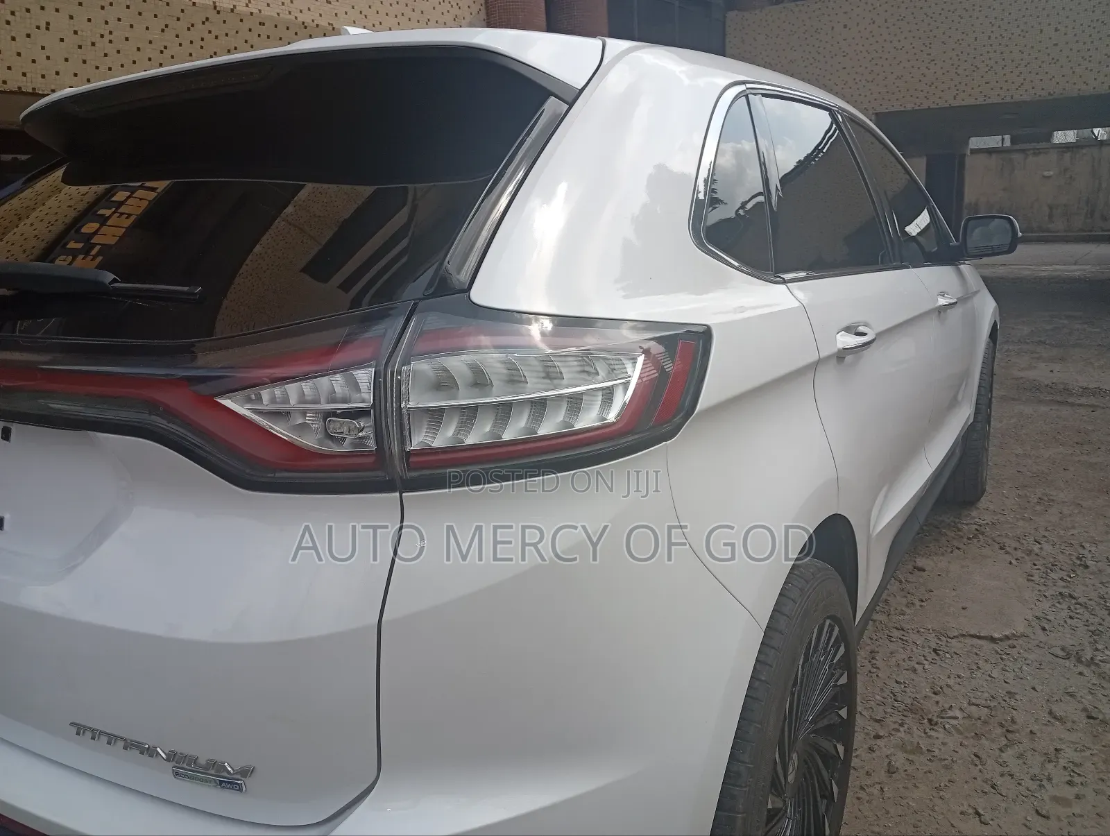 Ford Edge Titanium 4dr FWD (2.0L 4cyl 6A) 2016 White