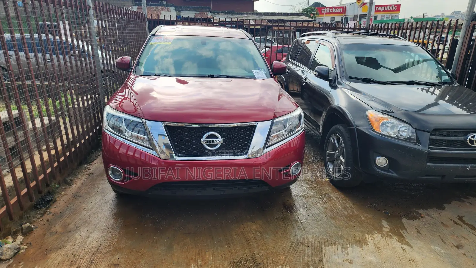 Nissan Pathfinder SV 4dr SUV 4WD (3.5L 6cyl CVT) 2015 Red