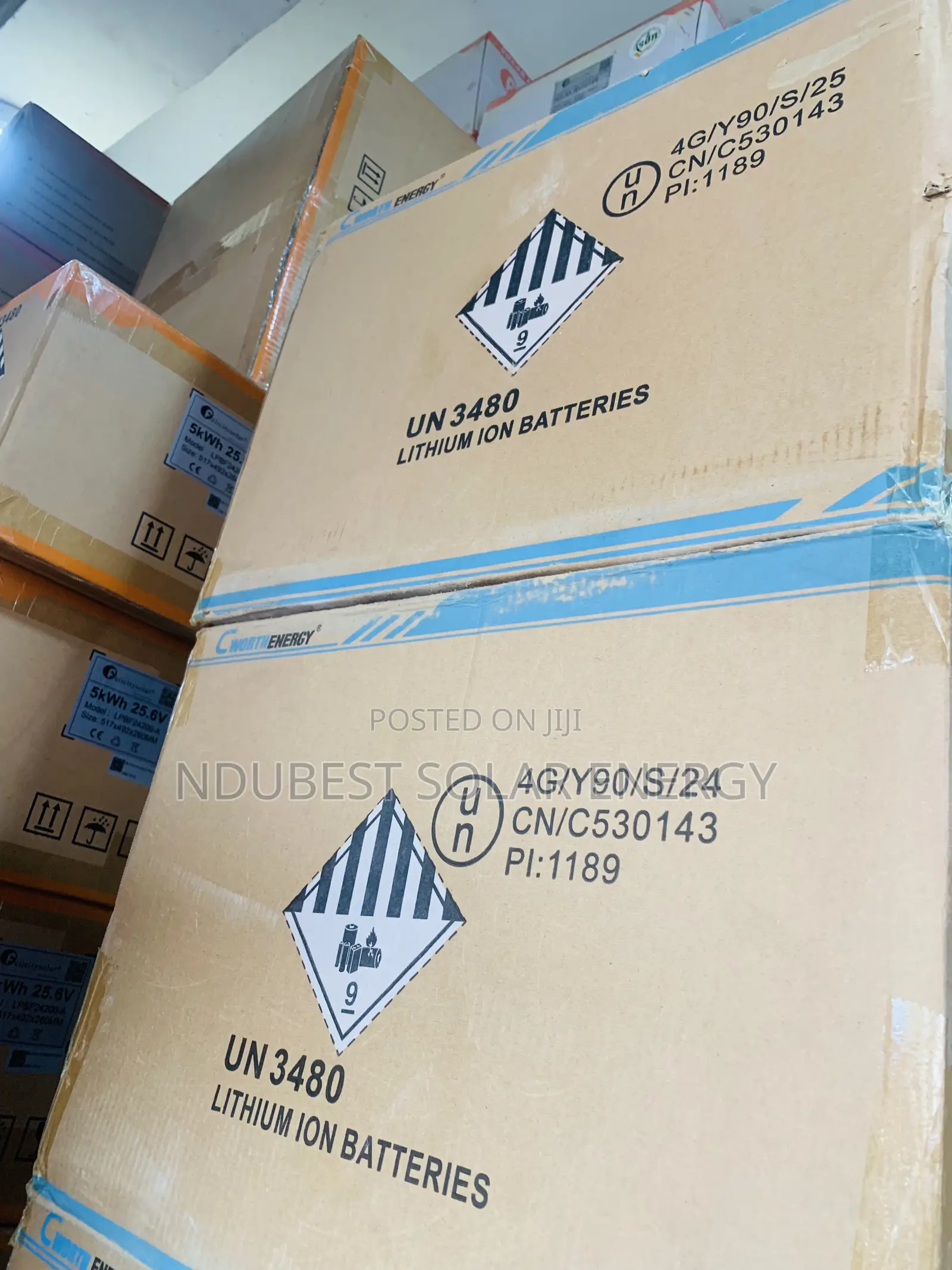 7.5kwh 24v Cworth Lithium Ion Batteries