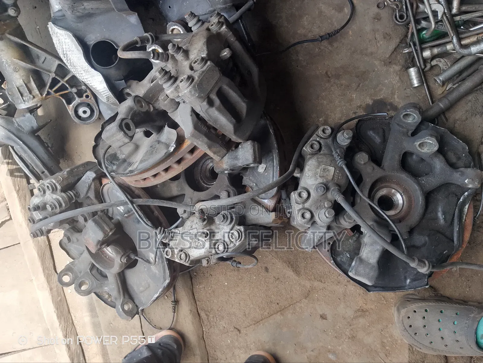 Front Hub W212 4 Matic