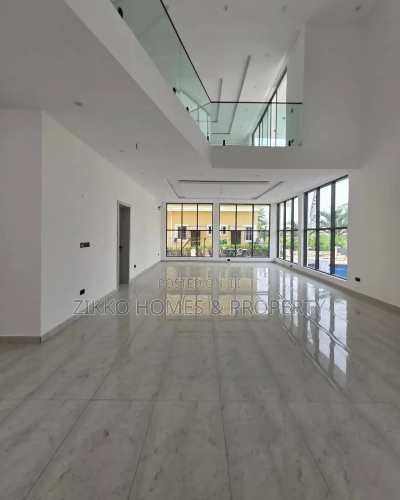 5bdrm Duplex in Northern Forshore, Lekki for sale