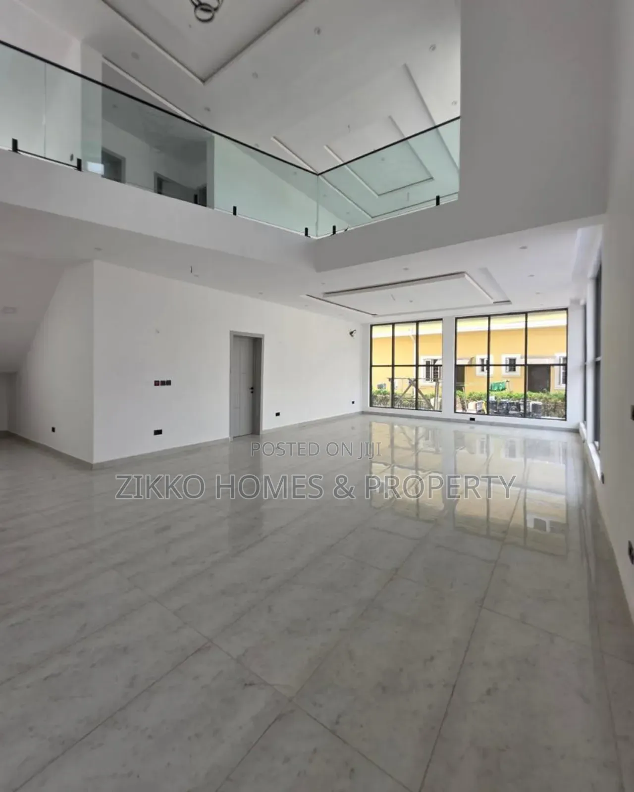 5bdrm Duplex in Northern Forshore, Lekki for sale