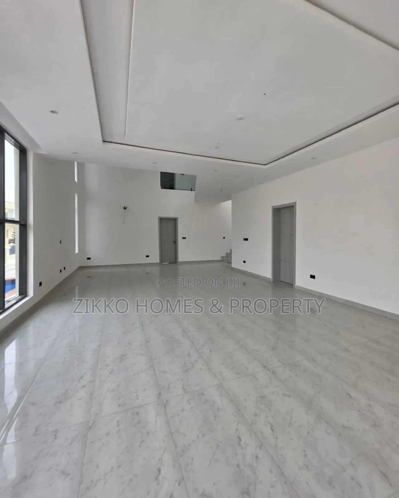 5bdrm Duplex in Northern Forshore, Lekki for sale