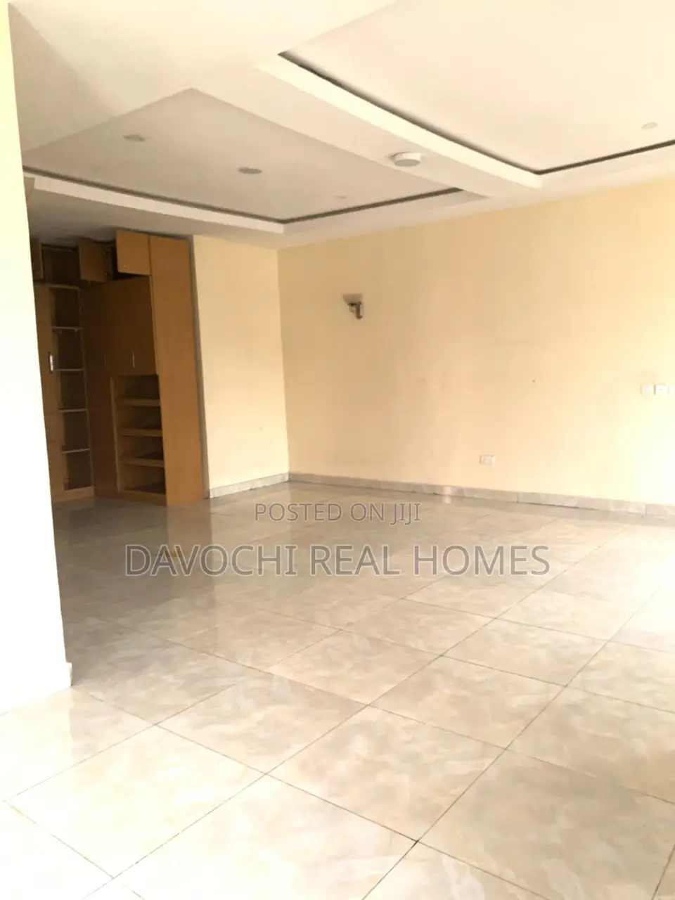 4bdrm Duplex in Ikota for rent