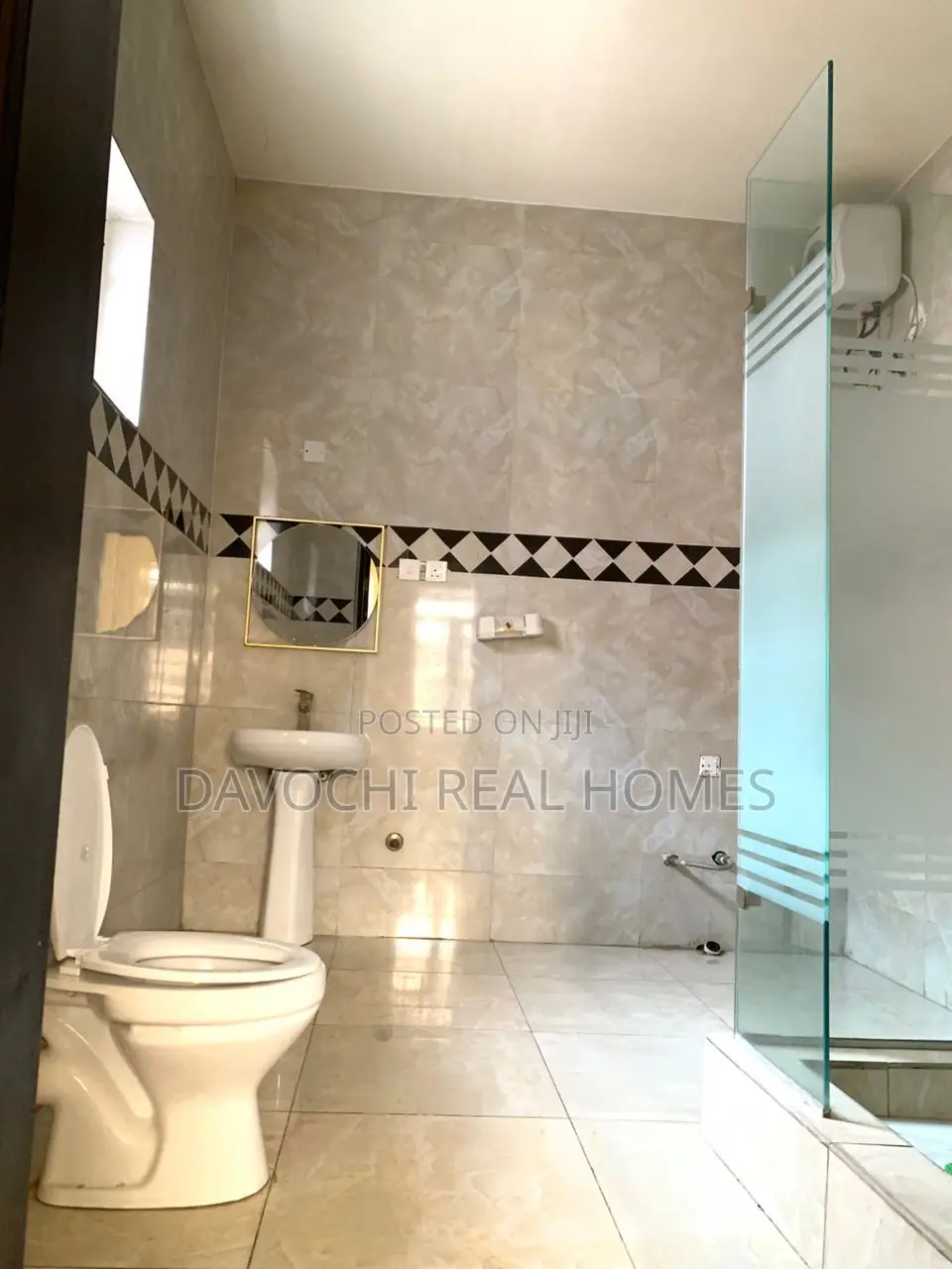4bdrm Duplex in Ikota for rent