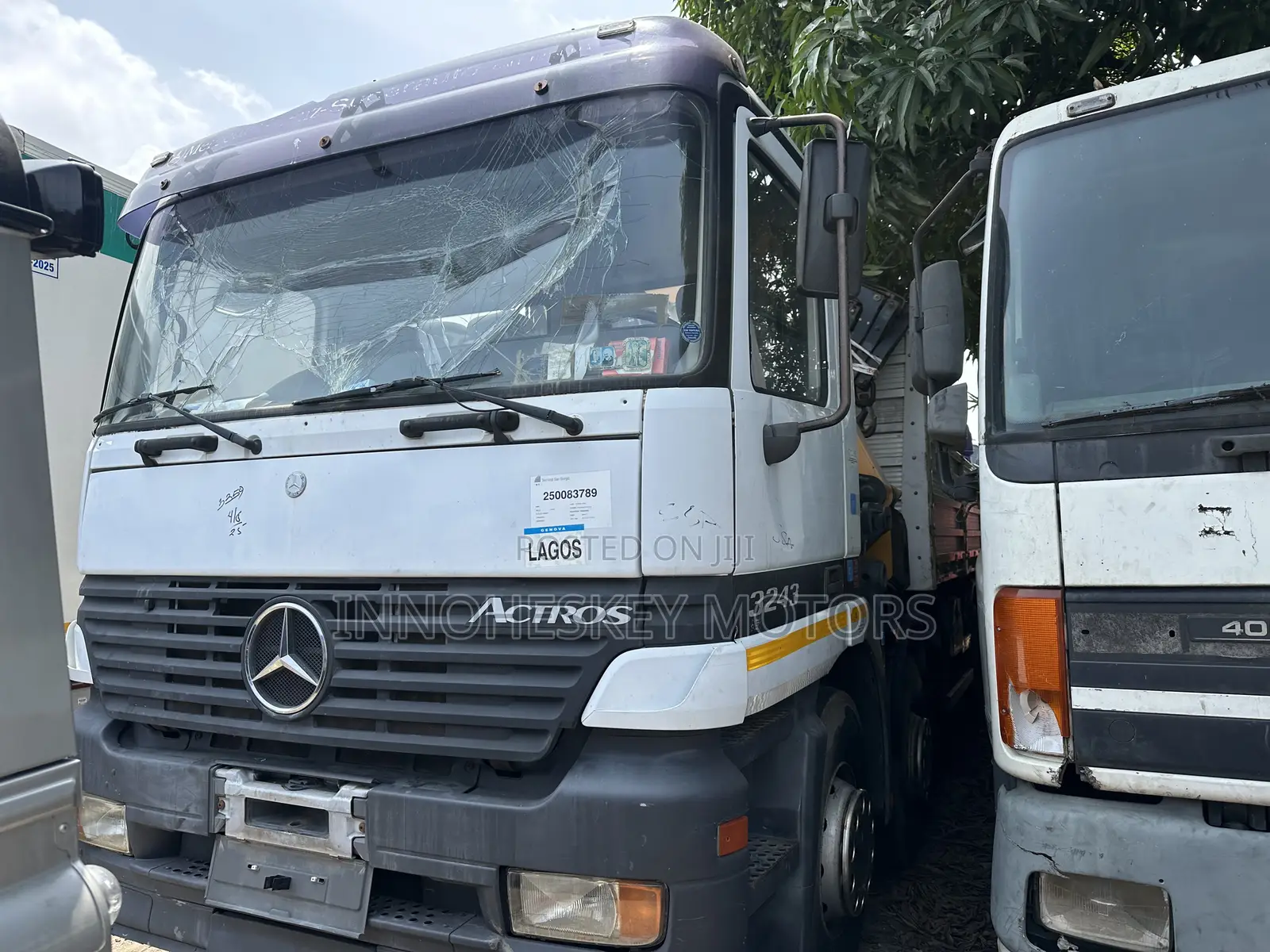 13tons Mercedes Actros Hiab