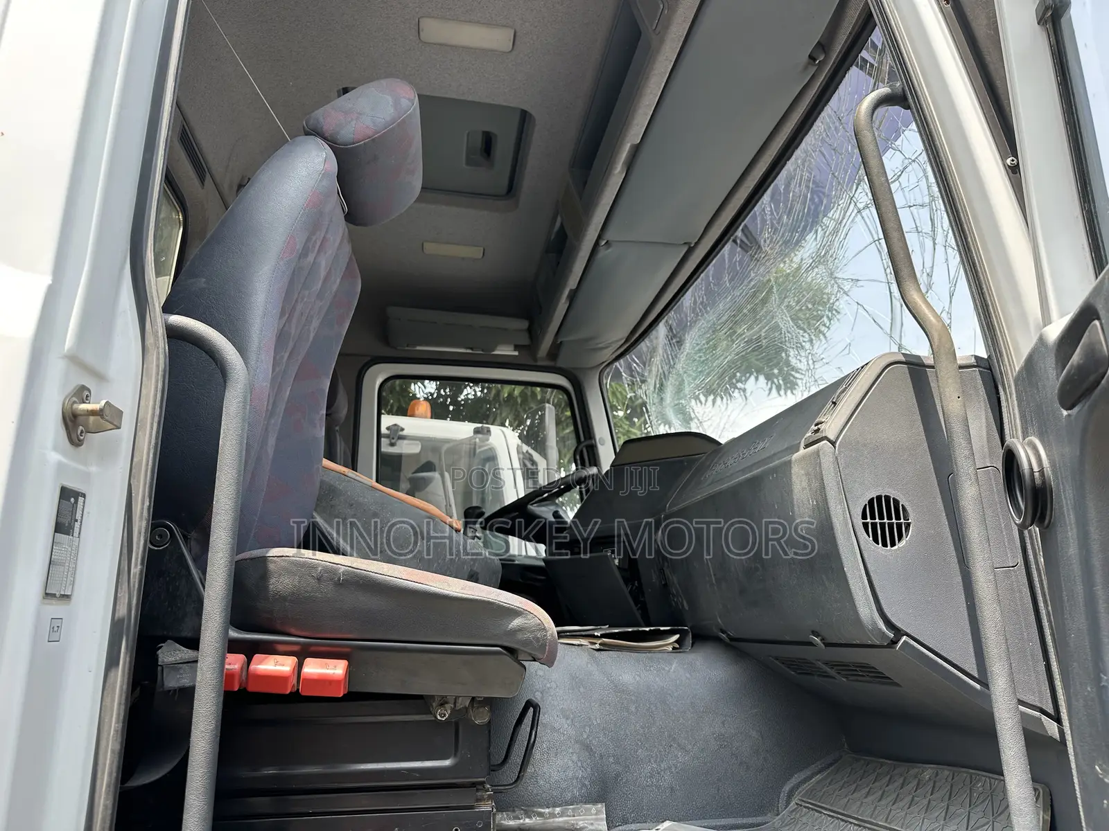 13tons Mercedes Actros Hiab