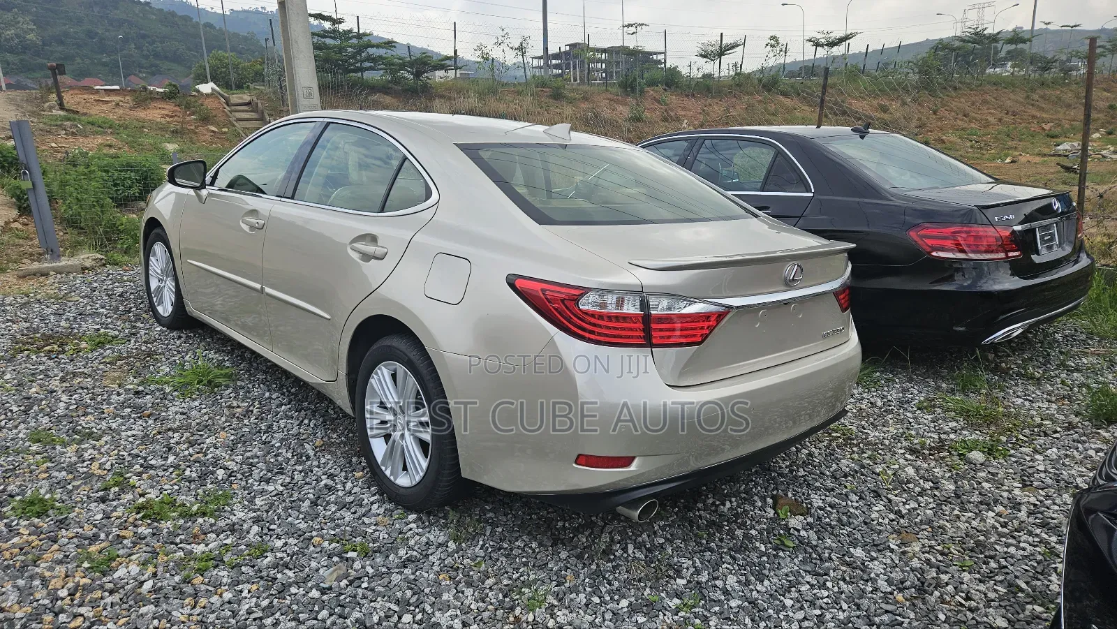 Lexus ES 350 FWD 2015 Gold