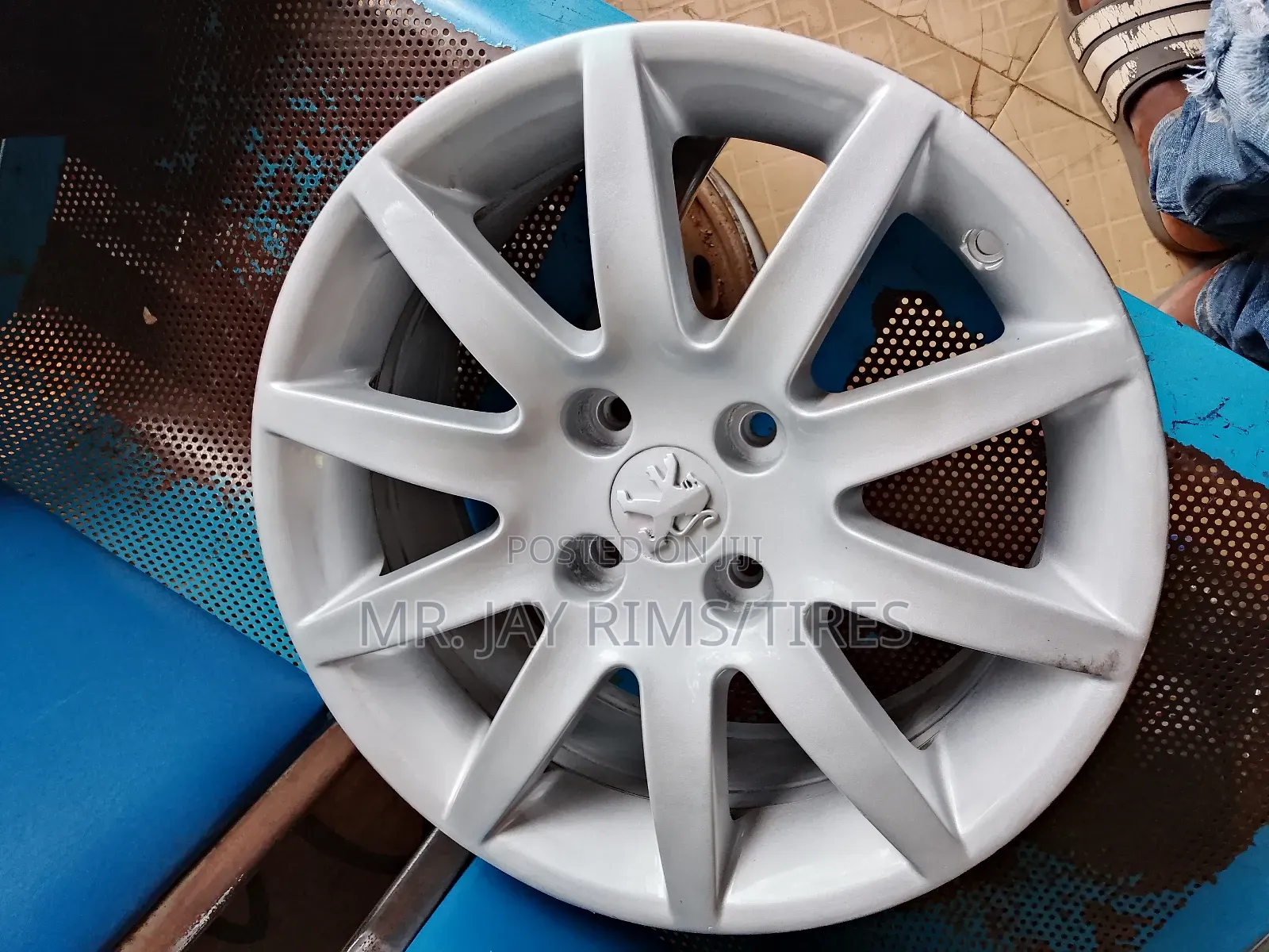 Direct Follow Come 16rims for Peugeot 406