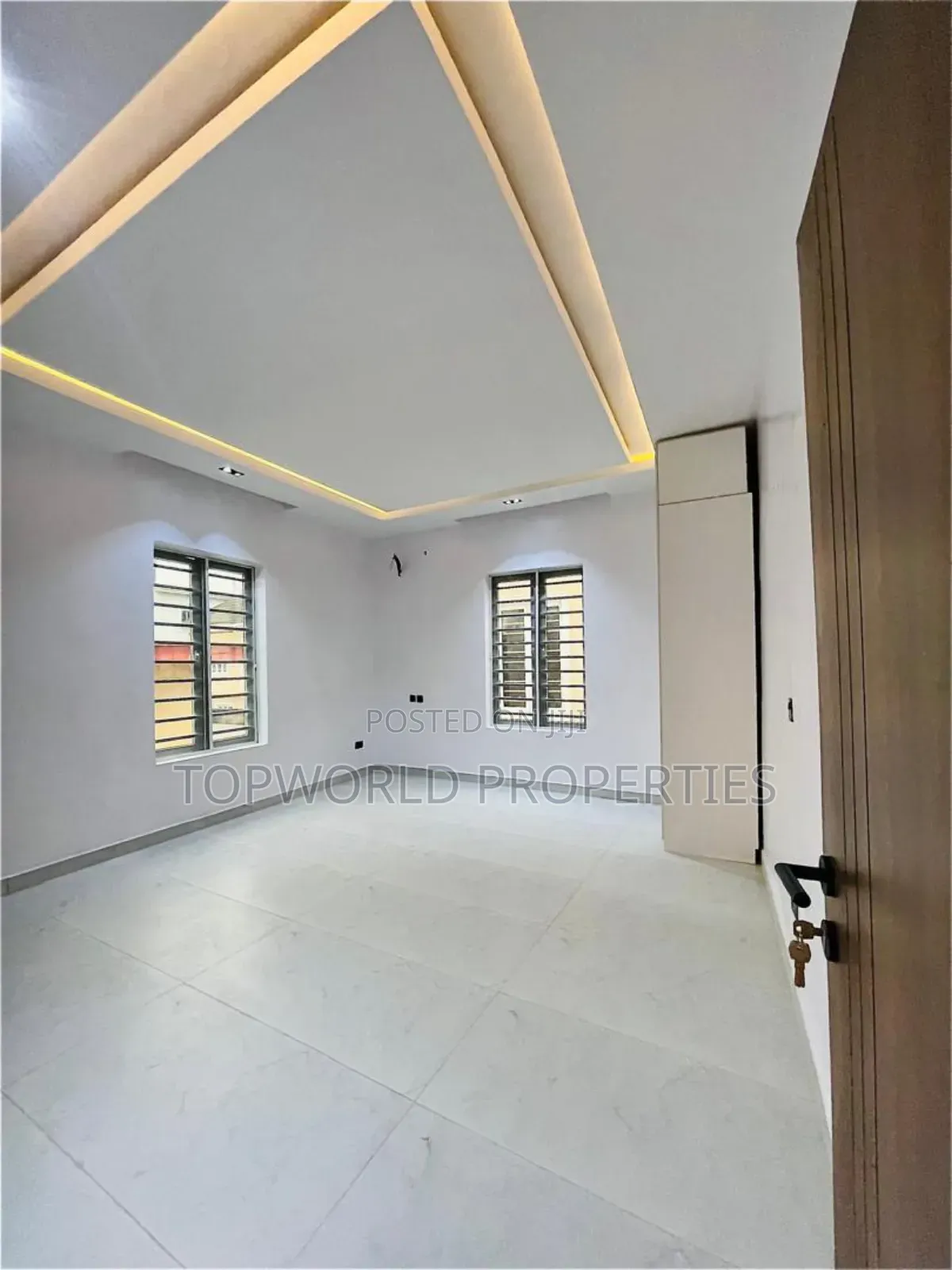 5bdrm Duplex in Omole Phase 1 for sale