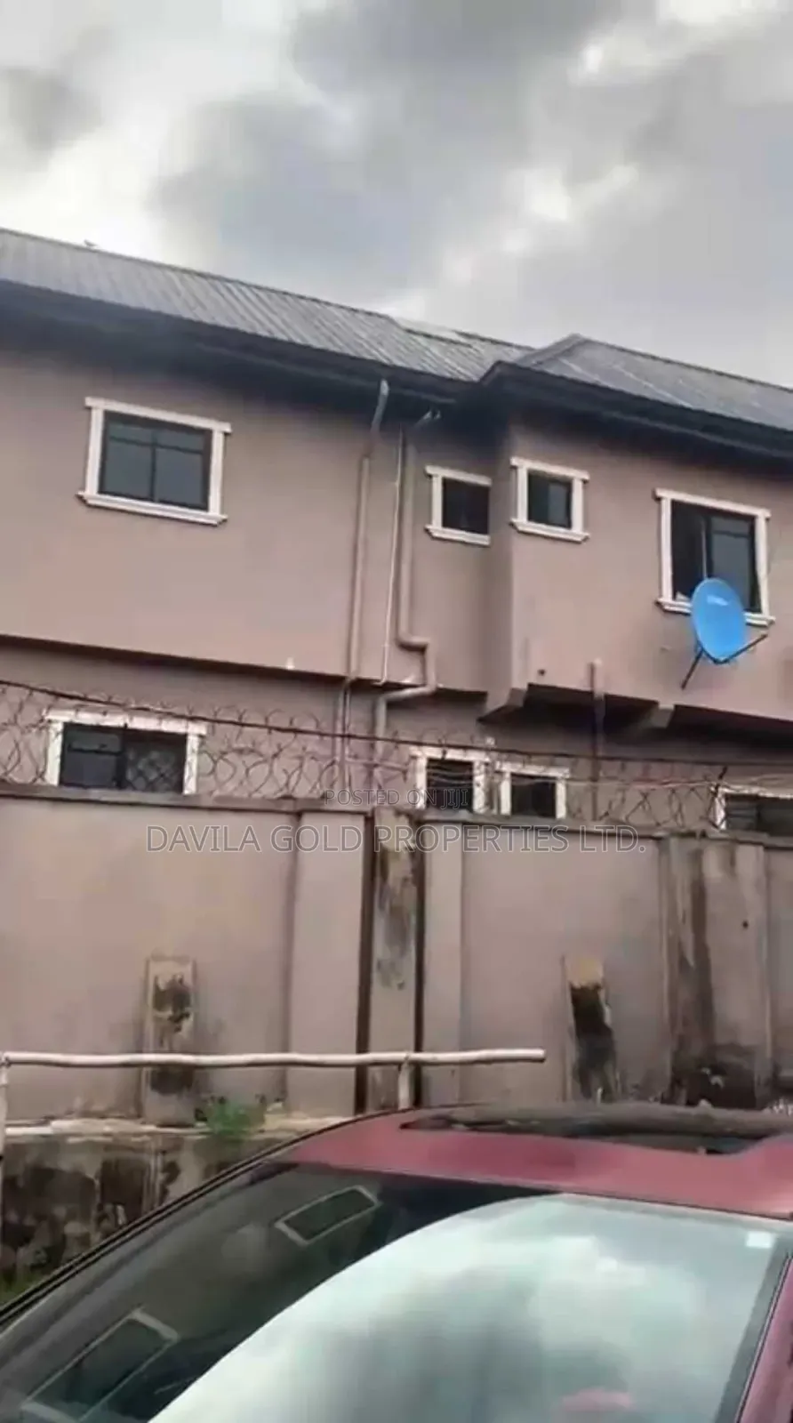 13bdrm Block of Flats in Benin City for sale