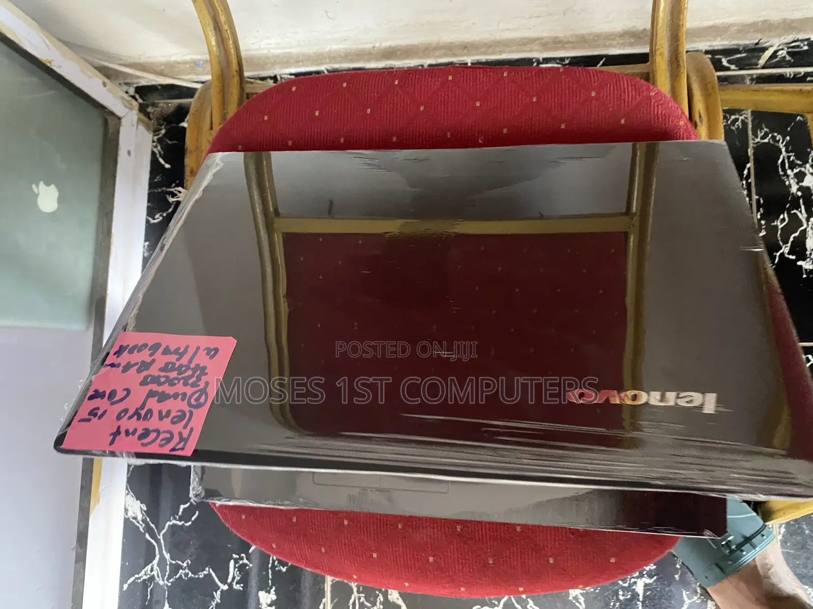 New Laptop Lenovo 8GB SSHD (Hybrid) 320GB