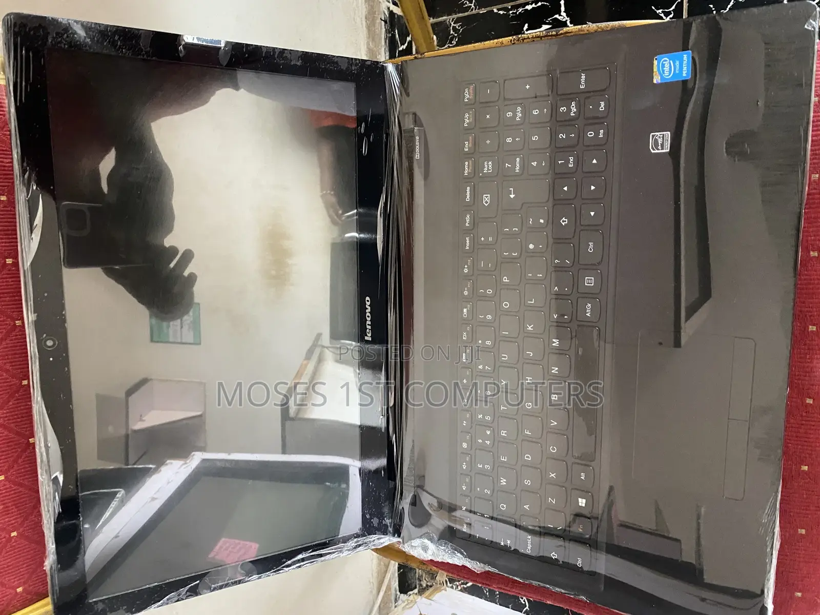 New Laptop Lenovo 8GB SSHD (Hybrid) 320GB