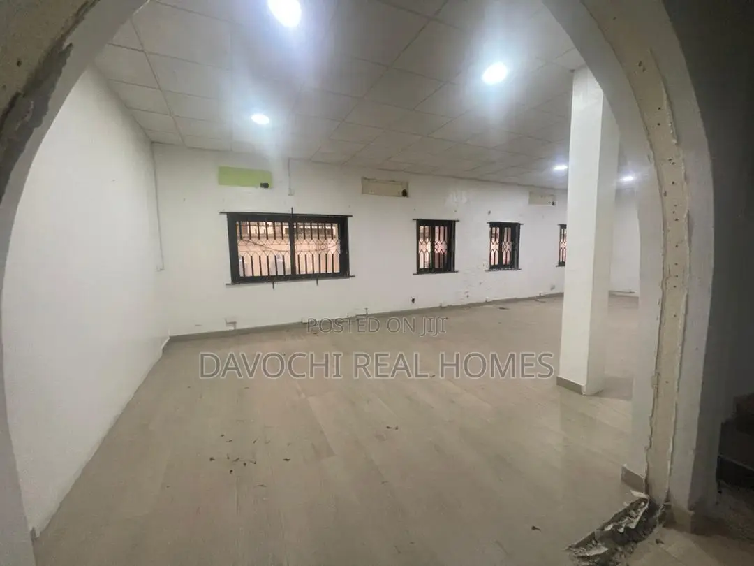 5bdrm Duplex in Lekki Phase1 for rent